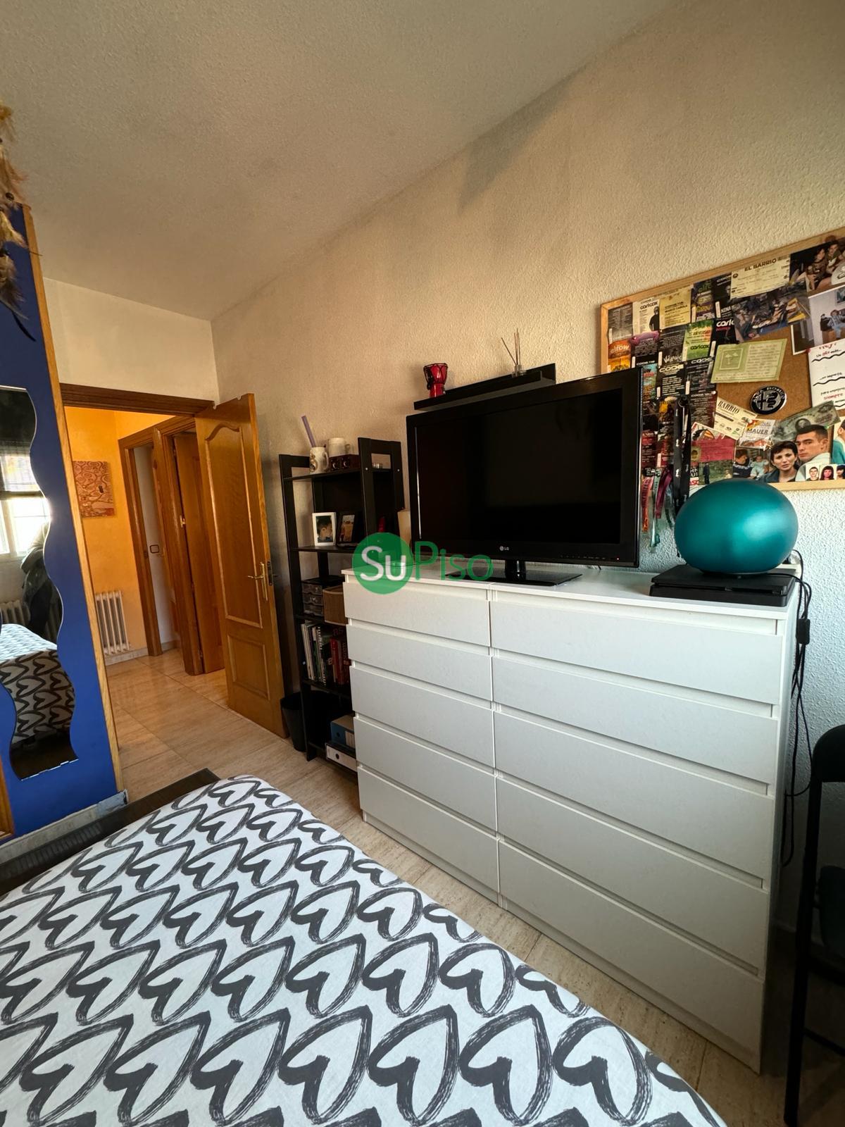 Venta de chalet en Yeles