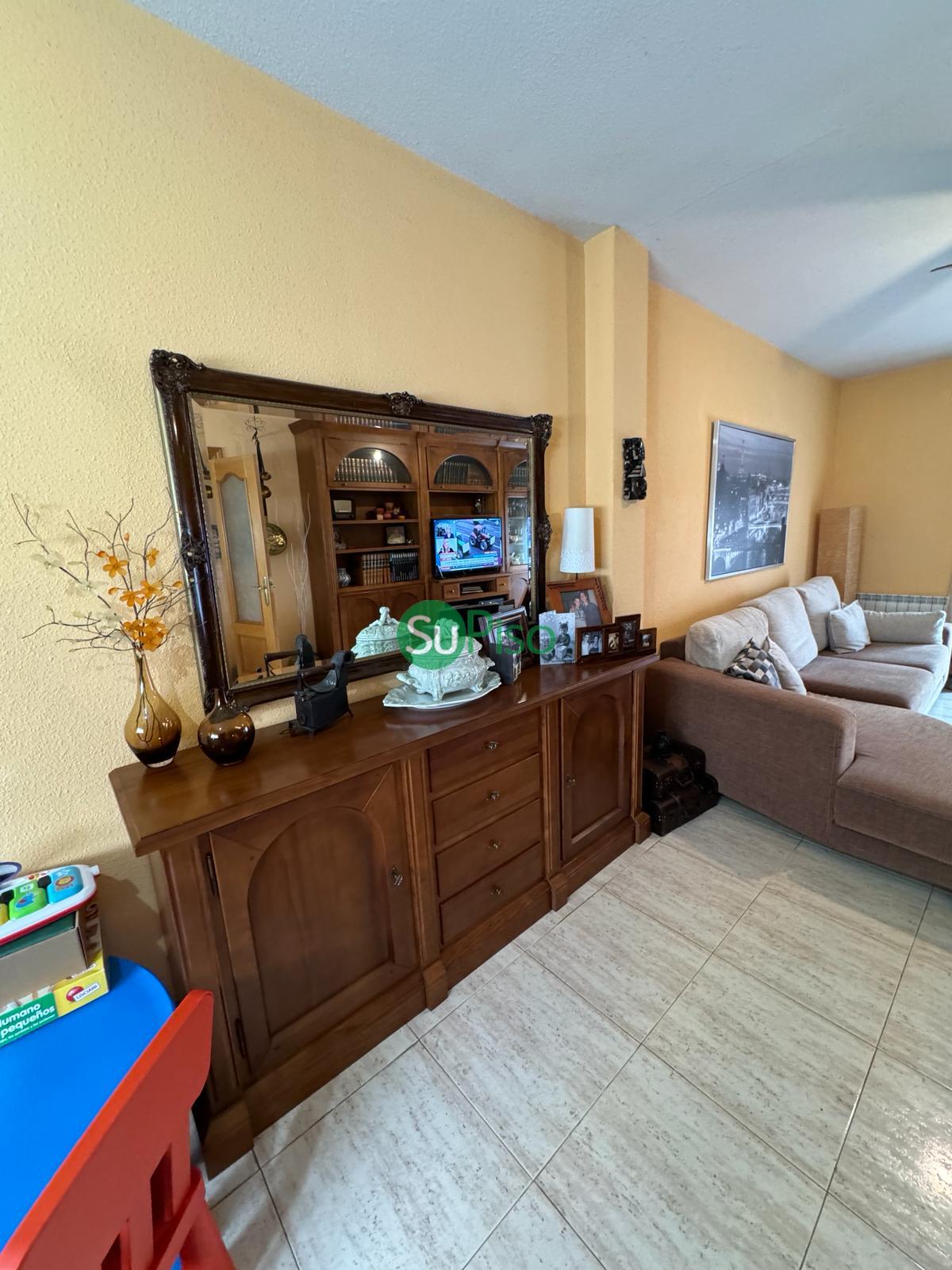 Venta de chalet en Yeles