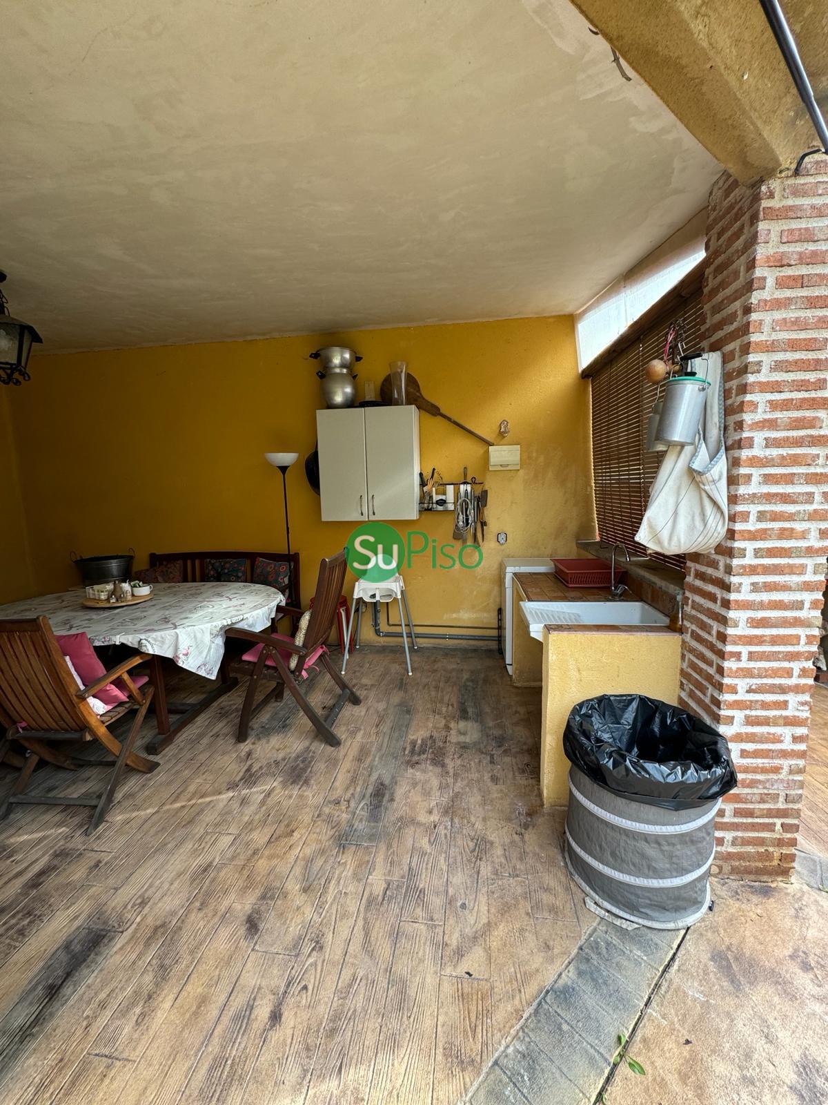 Venta de chalet en Yeles