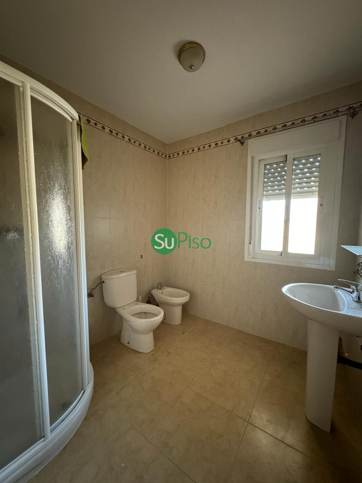 Venta de chalet en Yeles