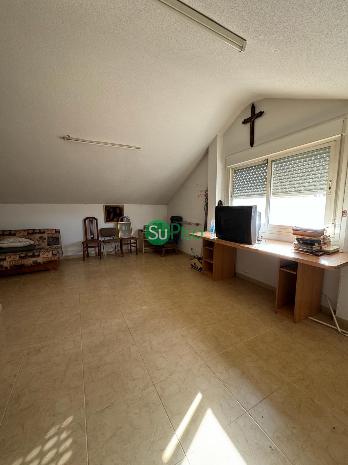 Venta de chalet en Yeles