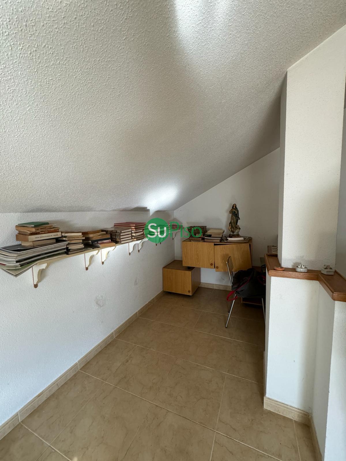 Venta de chalet en Yeles