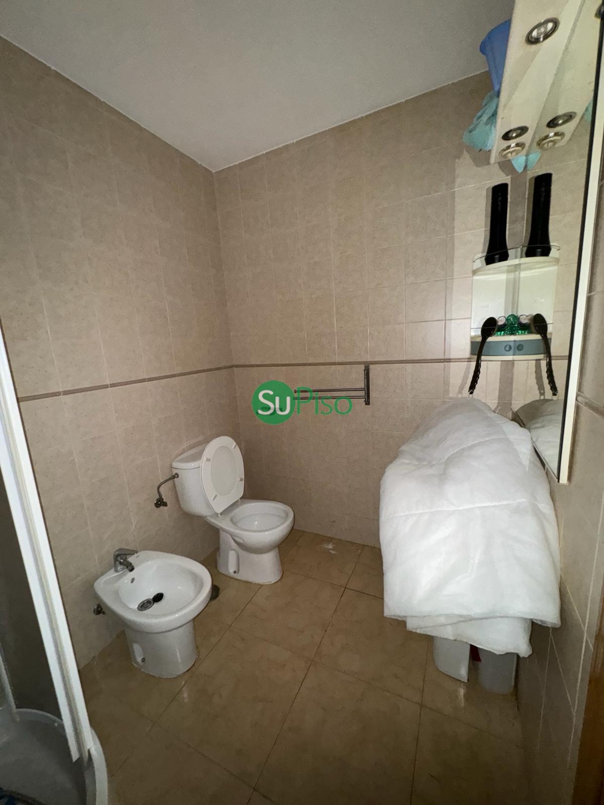 Venta de chalet en Yeles