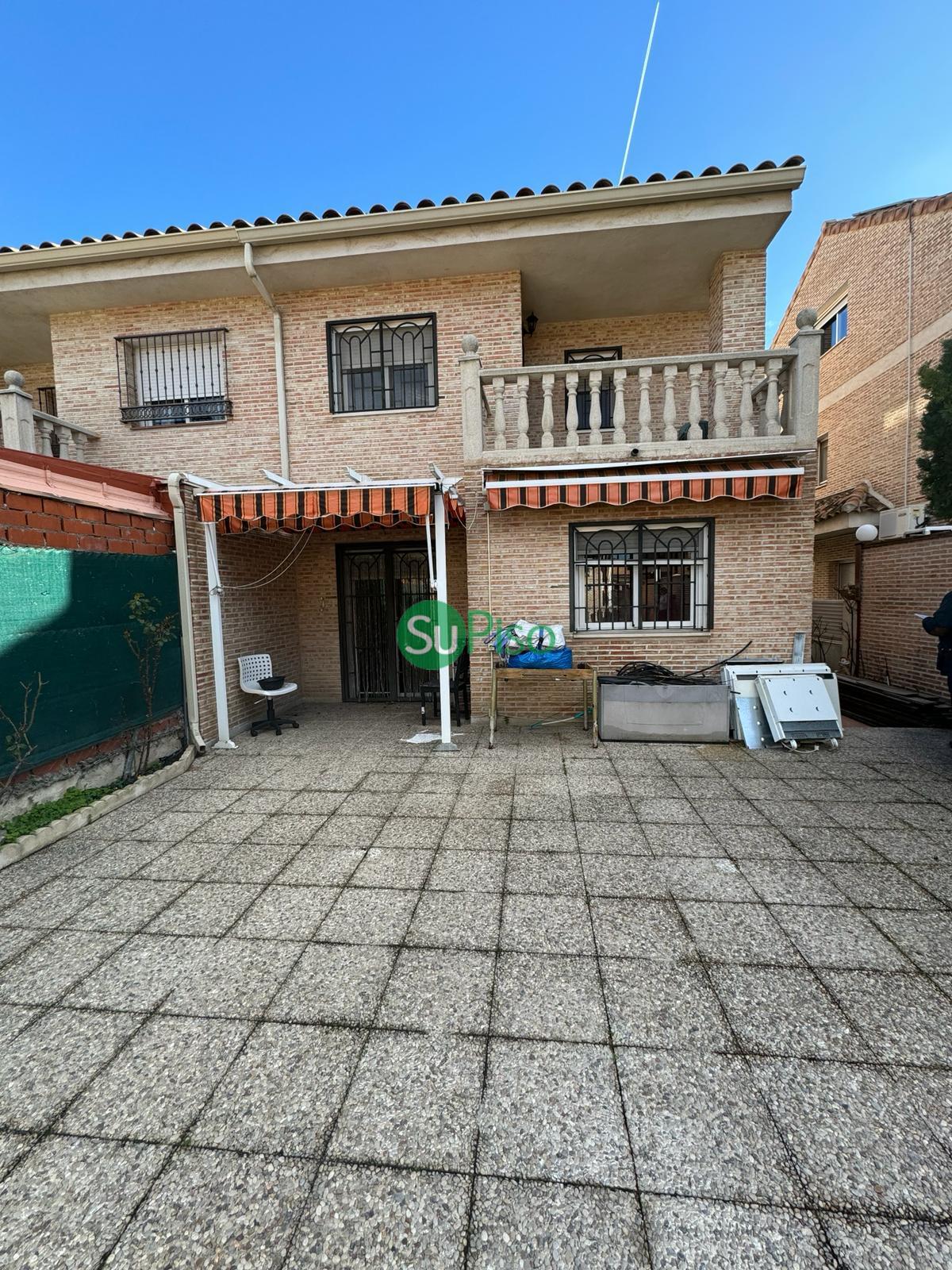 Venta de chalet en Yeles
