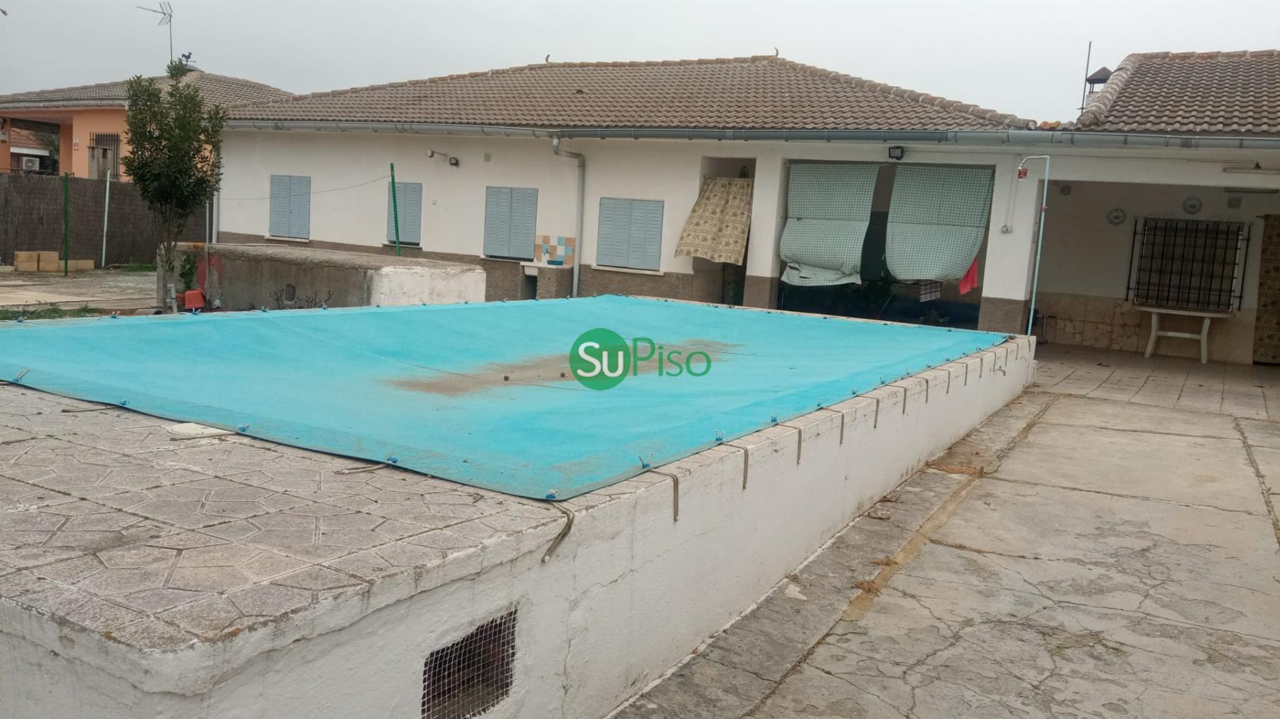 For sale of house in Yuncler