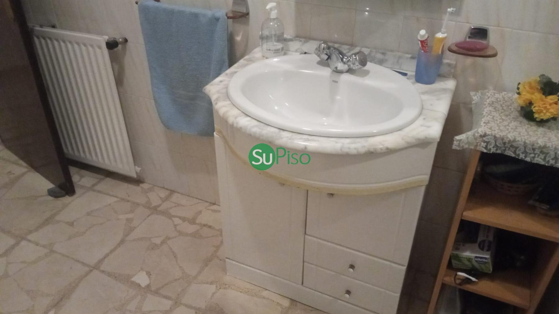 For sale of house in Yuncler