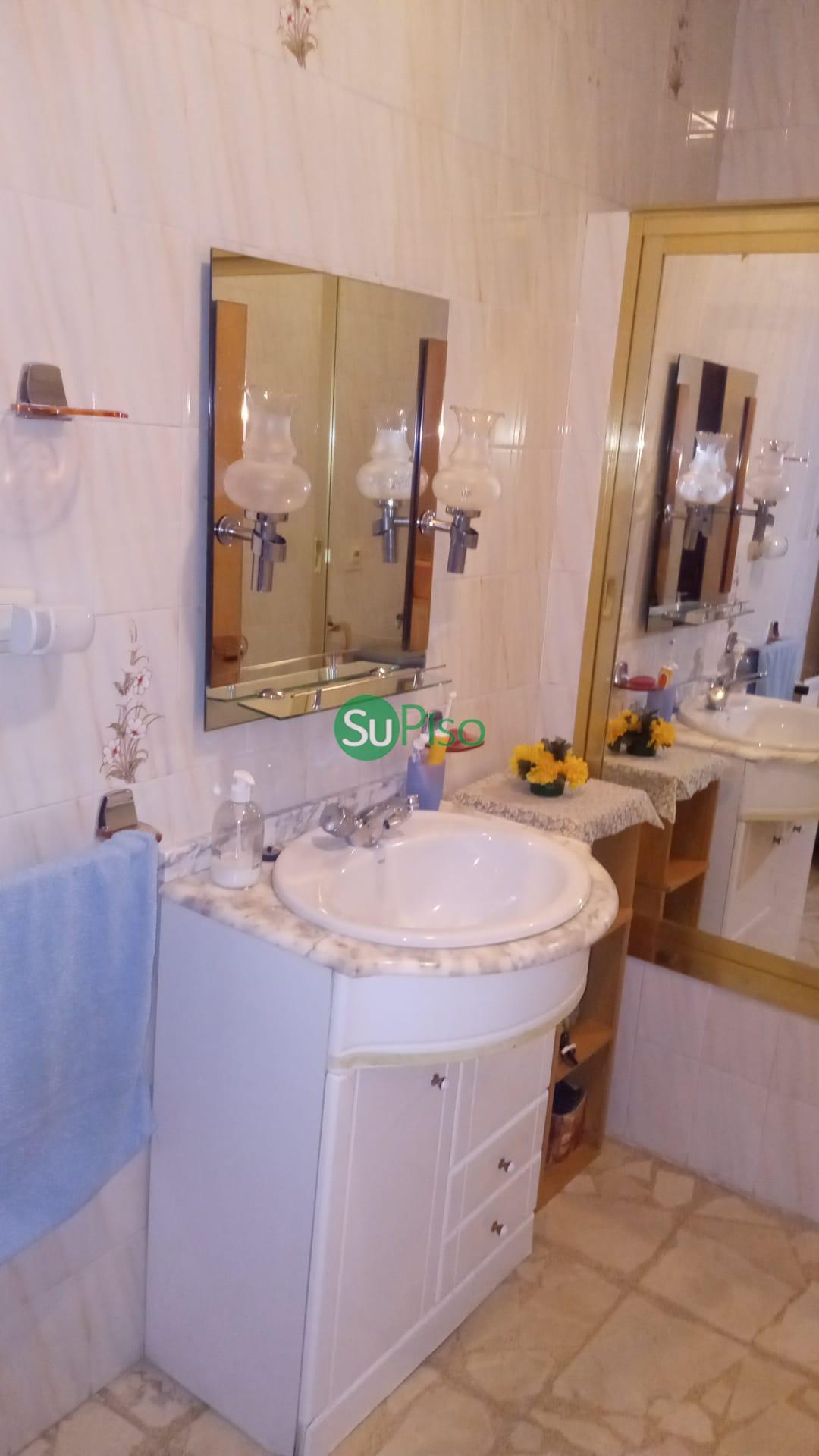 For sale of house in Yuncler