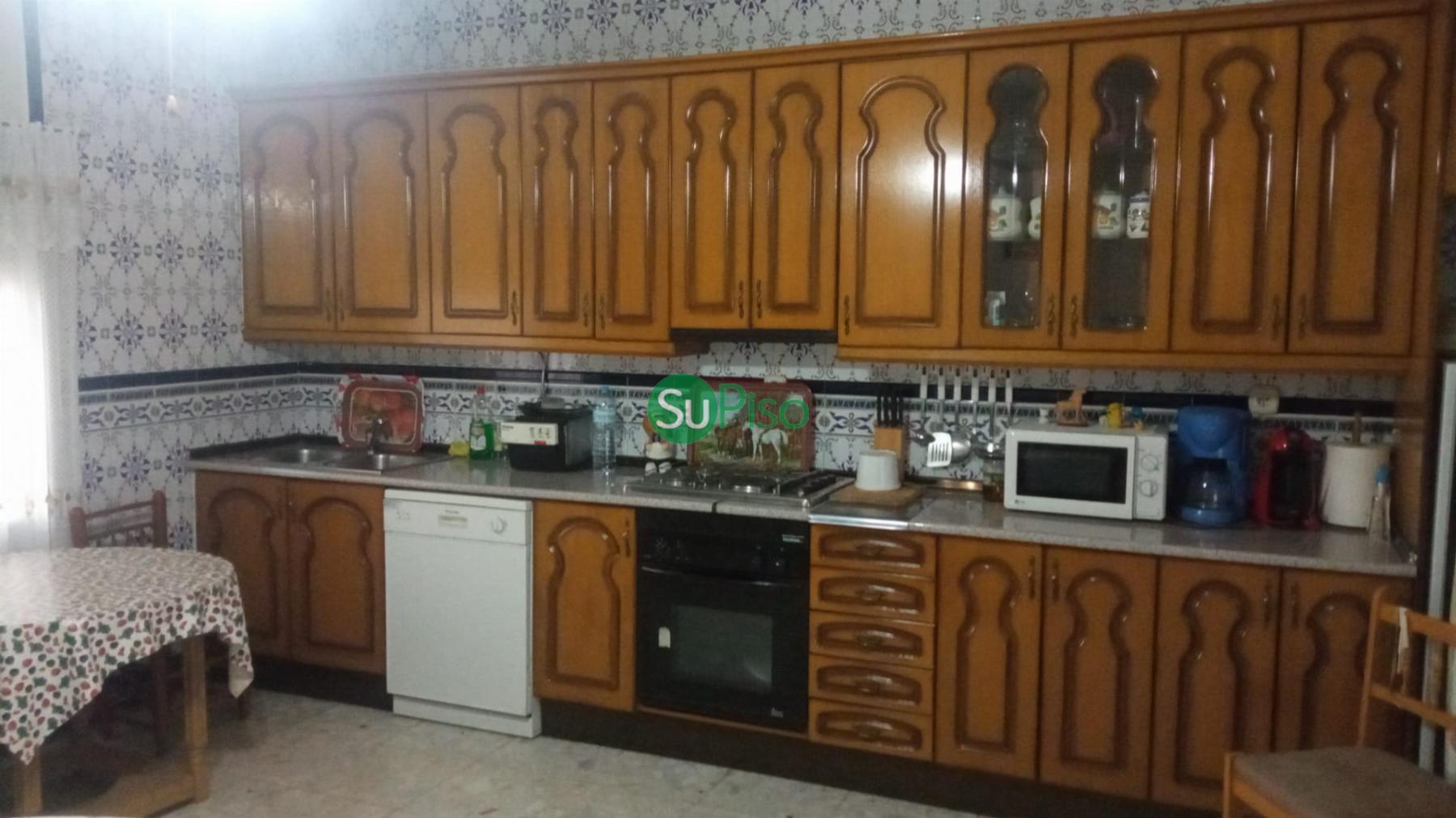 For sale of house in Yuncler