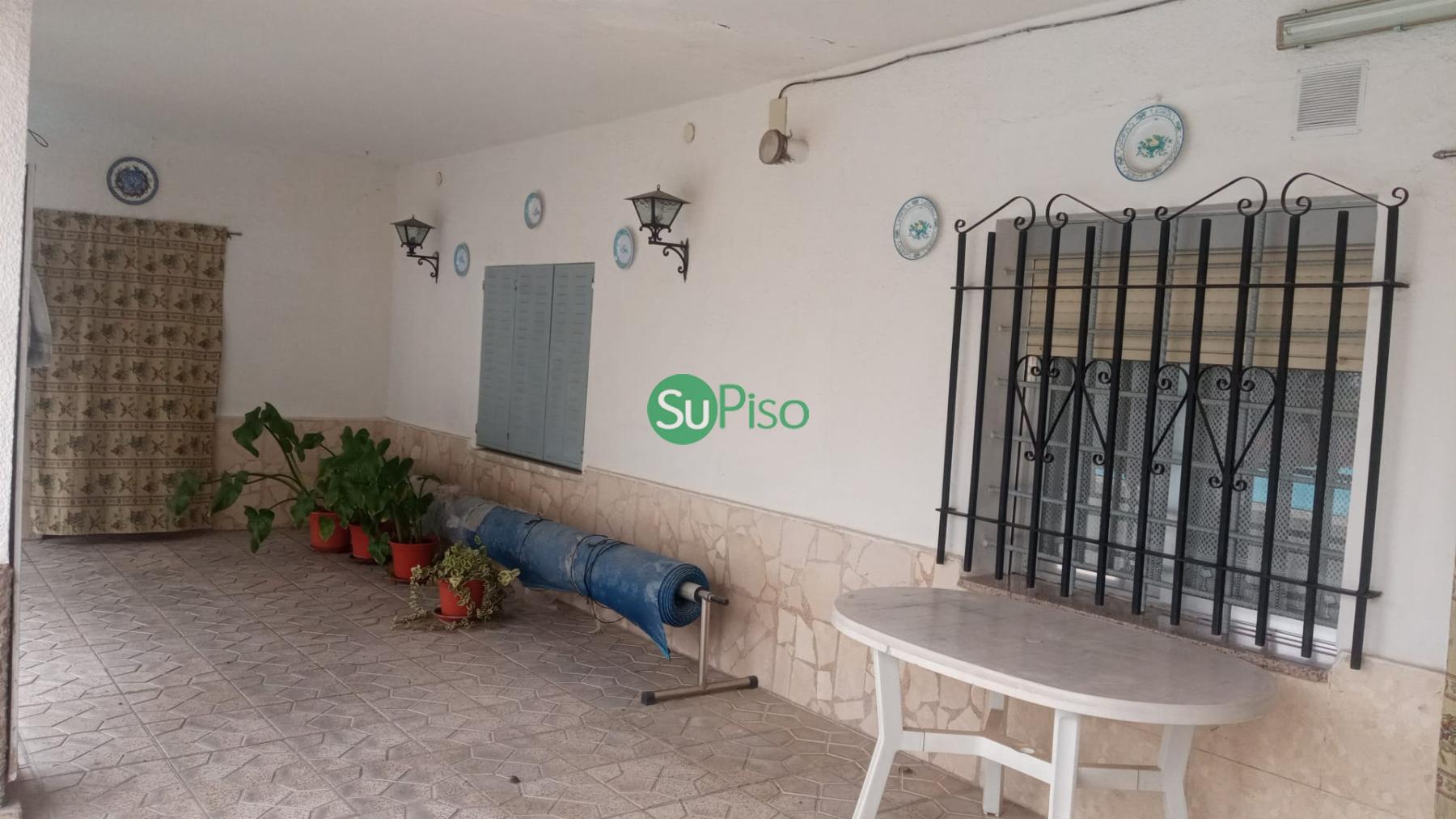 For sale of house in Yuncler