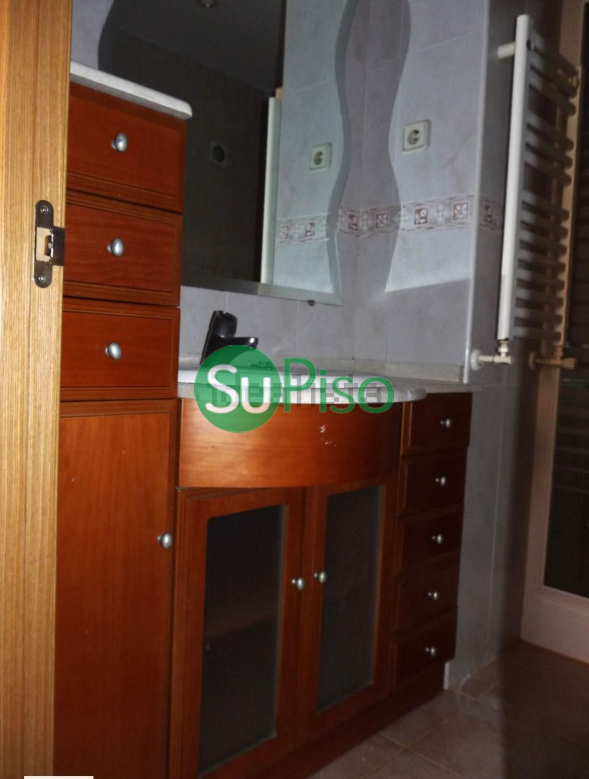 For sale of flat in Illescas