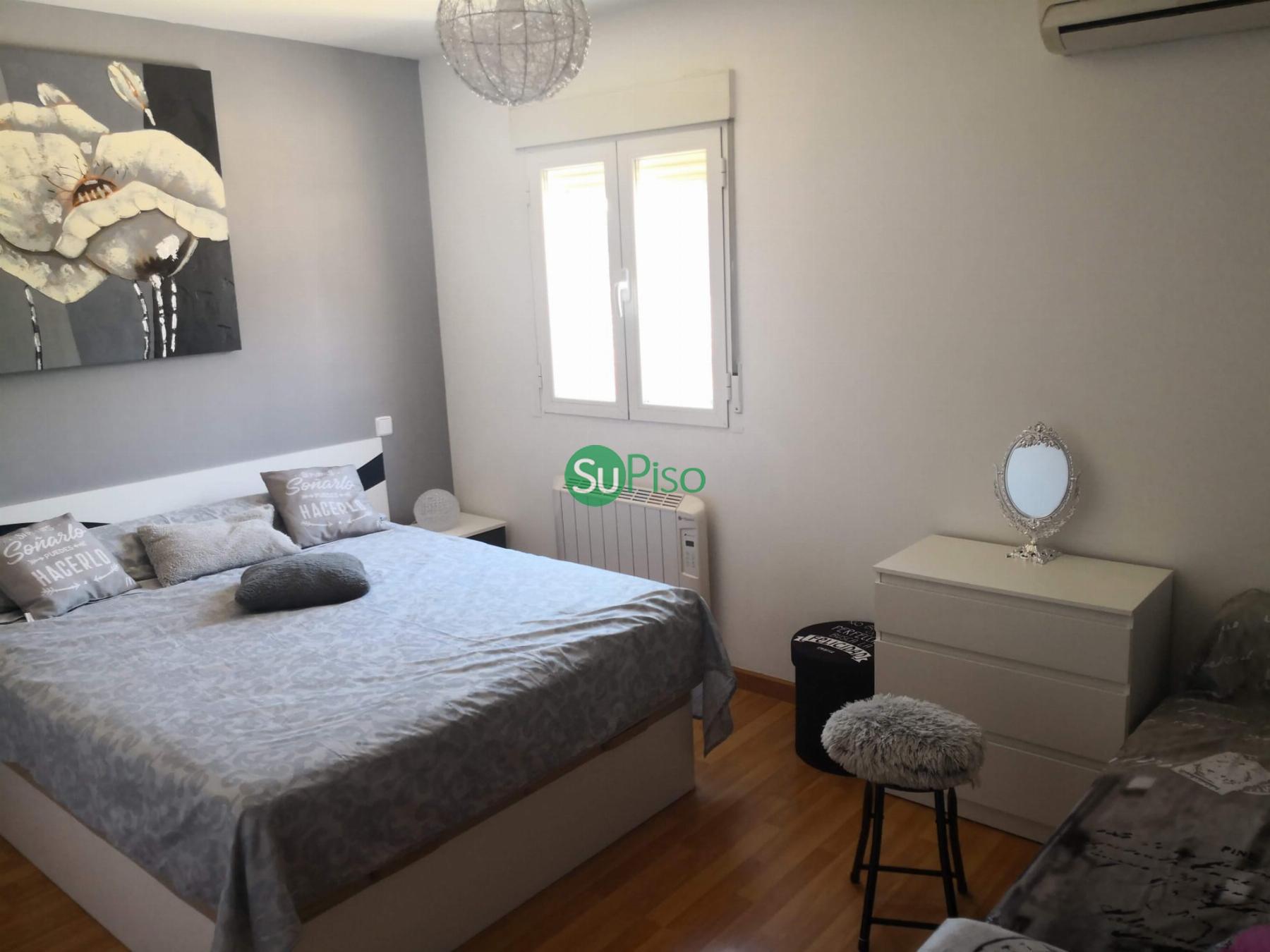 For sale of flat in Parla