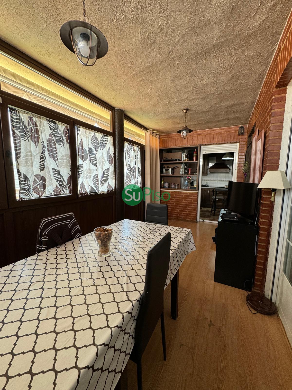 Venta de chalet en Esquivias
