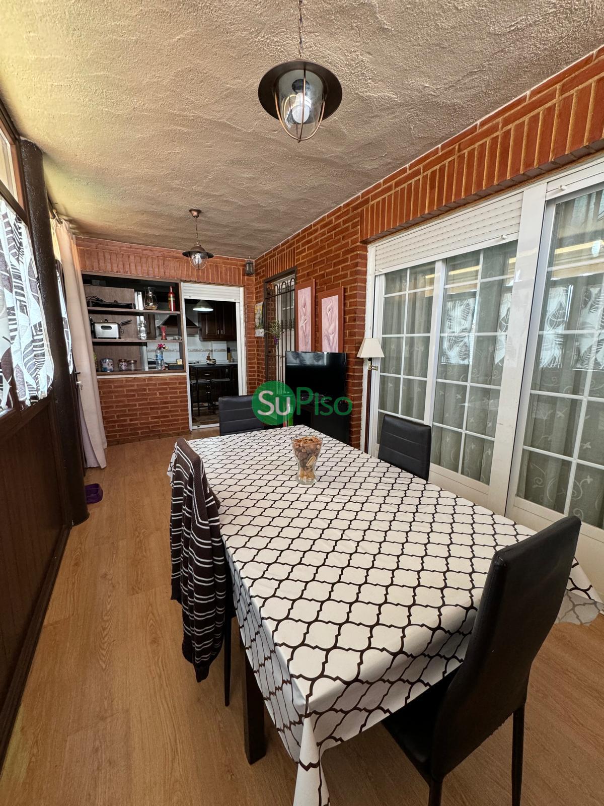 Venta de chalet en Esquivias