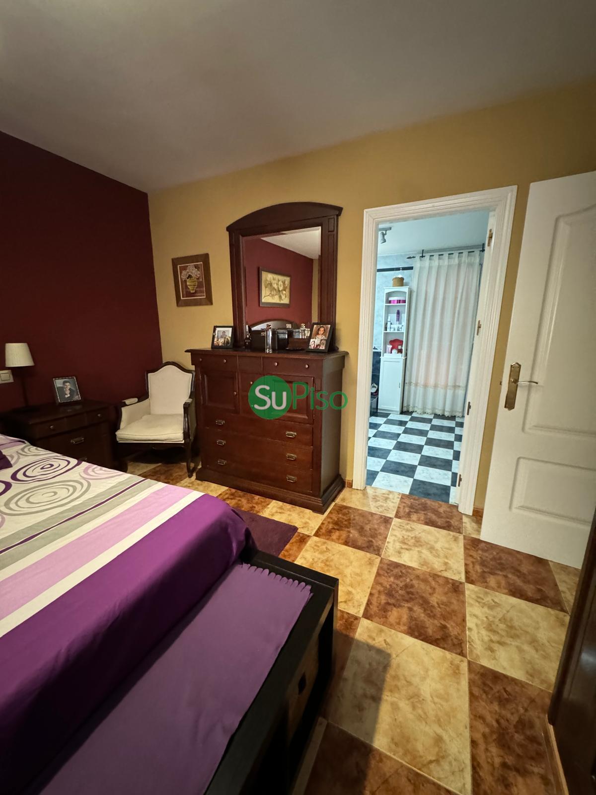 Venta de chalet en Esquivias