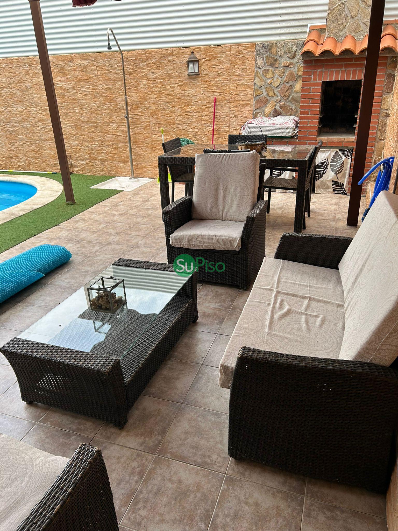 Venta de chalet en Esquivias