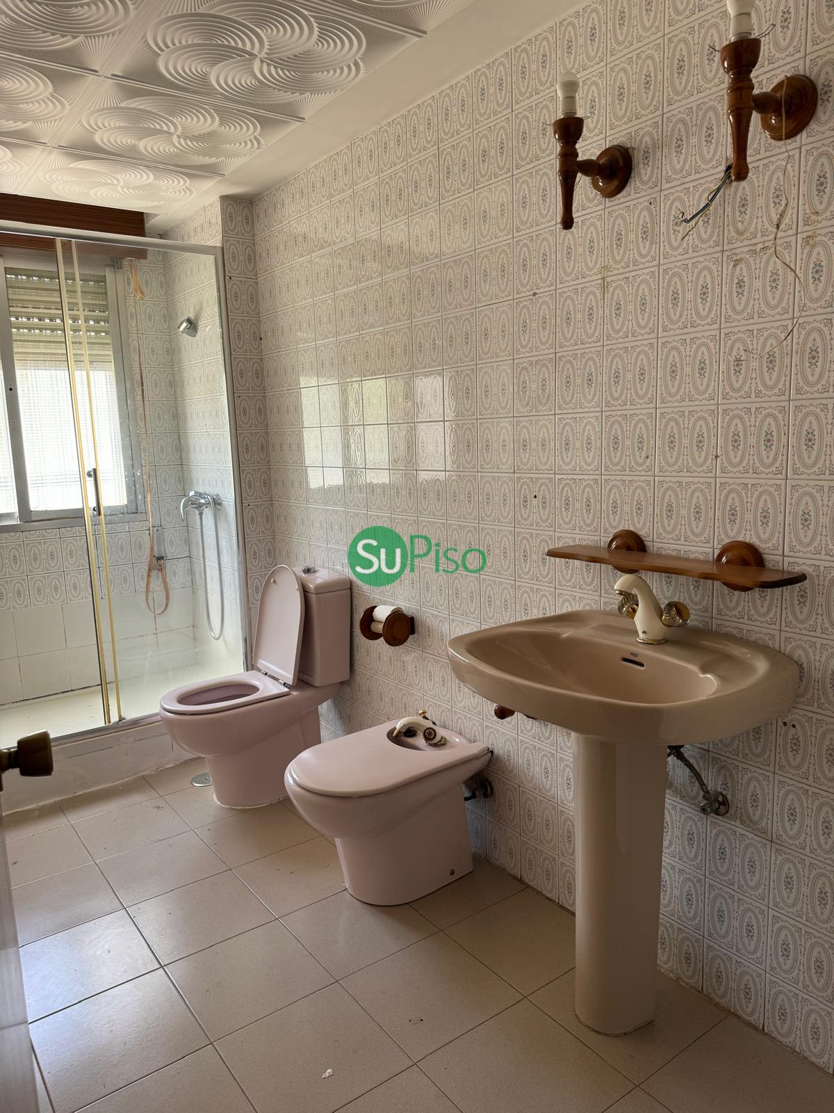 For sale of house in Yeles