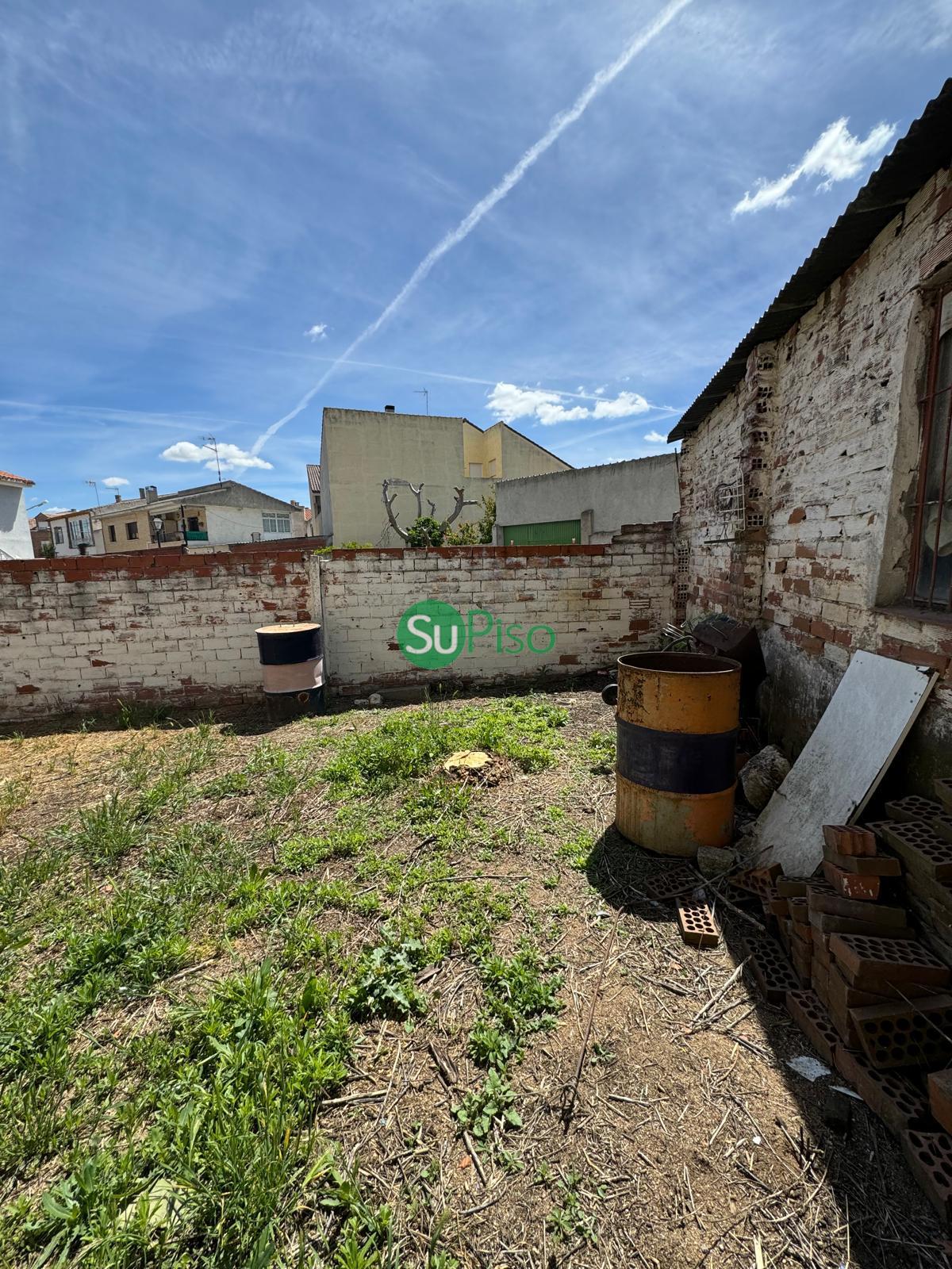 For sale of house in Yeles