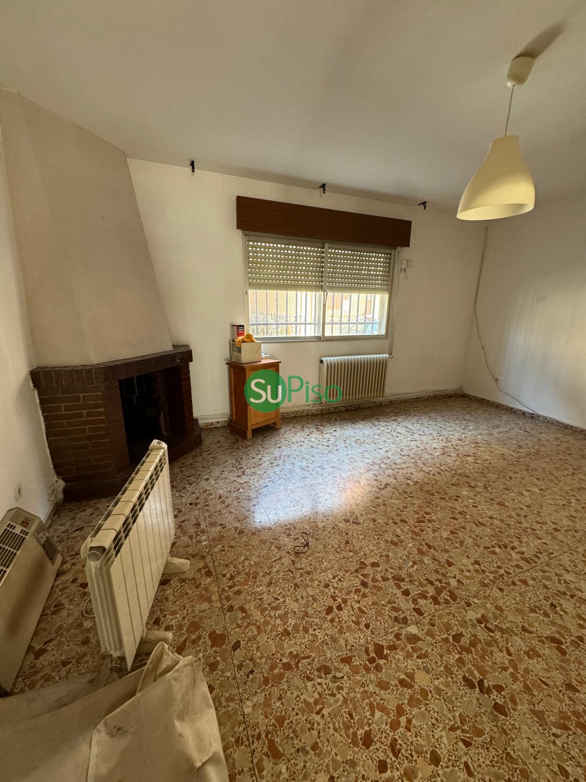 For sale of house in Yeles