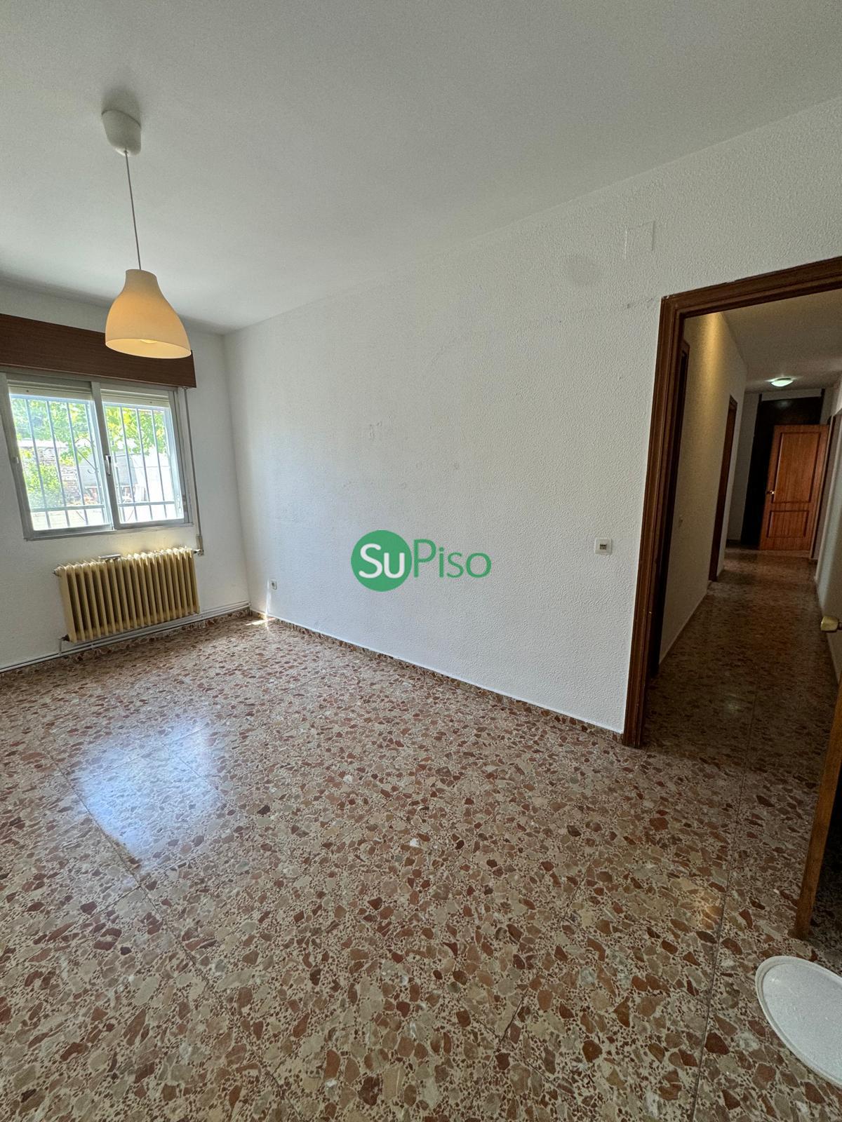 For sale of house in Yeles