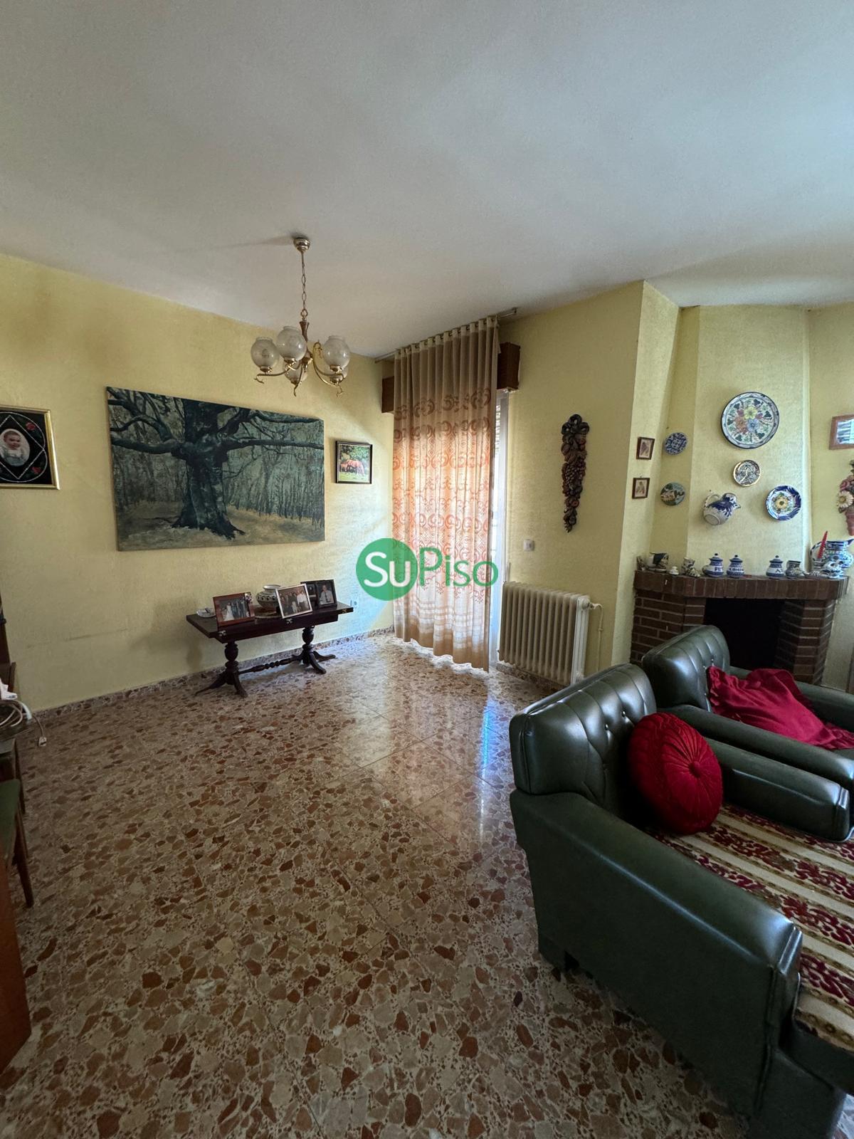 For sale of house in Yeles