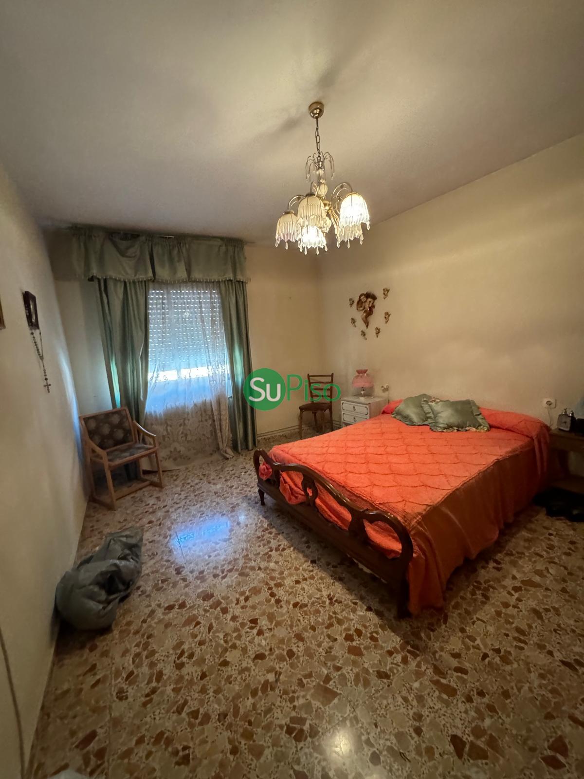 For sale of house in Yeles