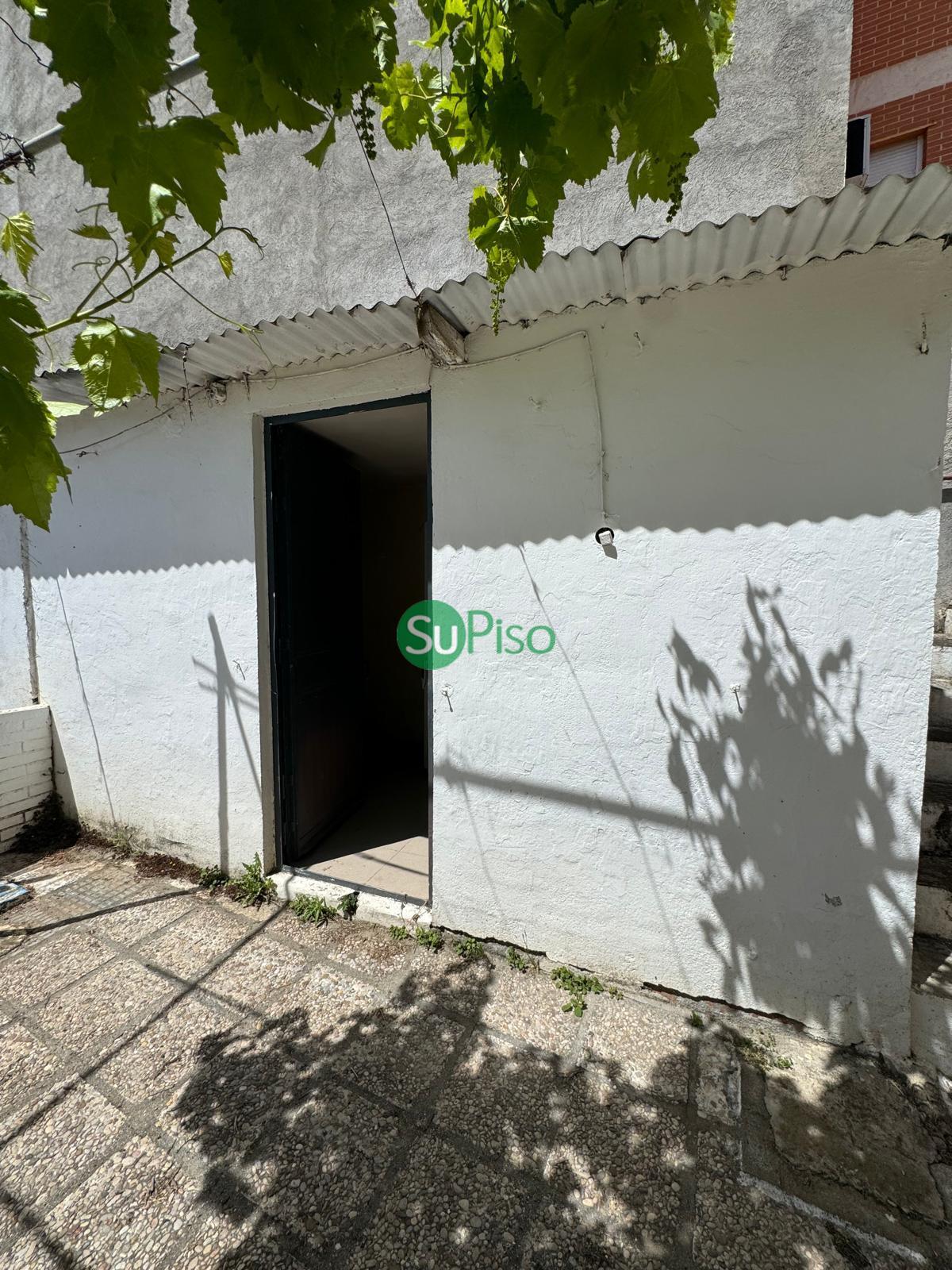 For sale of house in Yeles