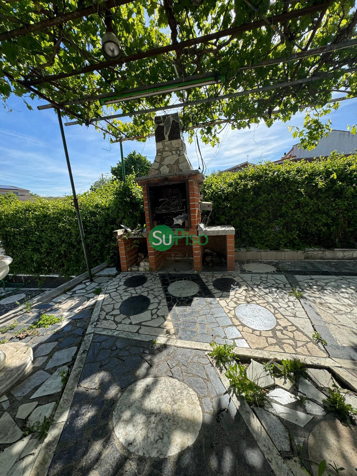 For sale of chalet in El Viso de San Juan
