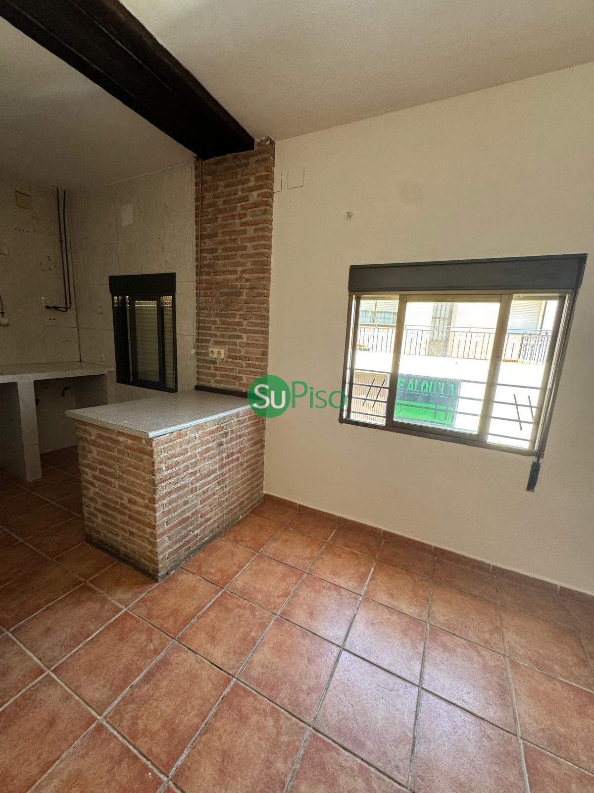 For sale of building in Recas
