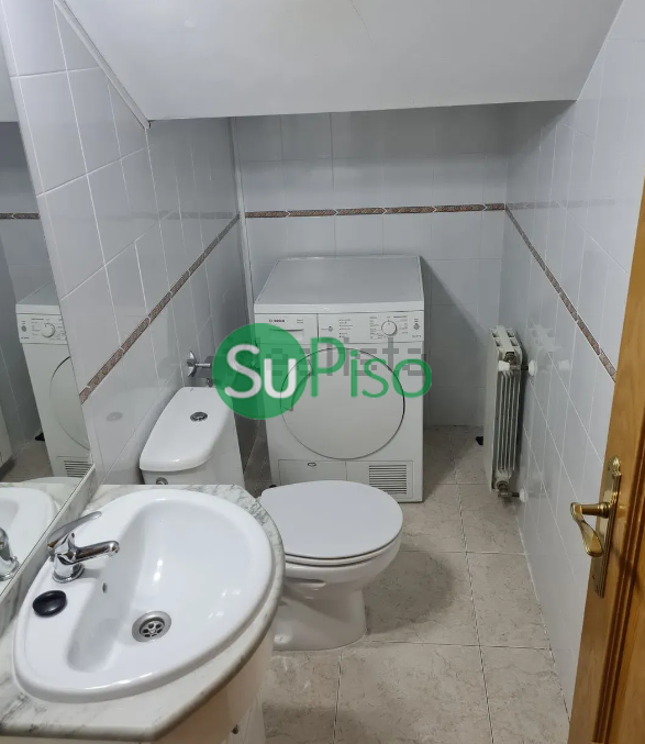 Venta de chalet en Yeles