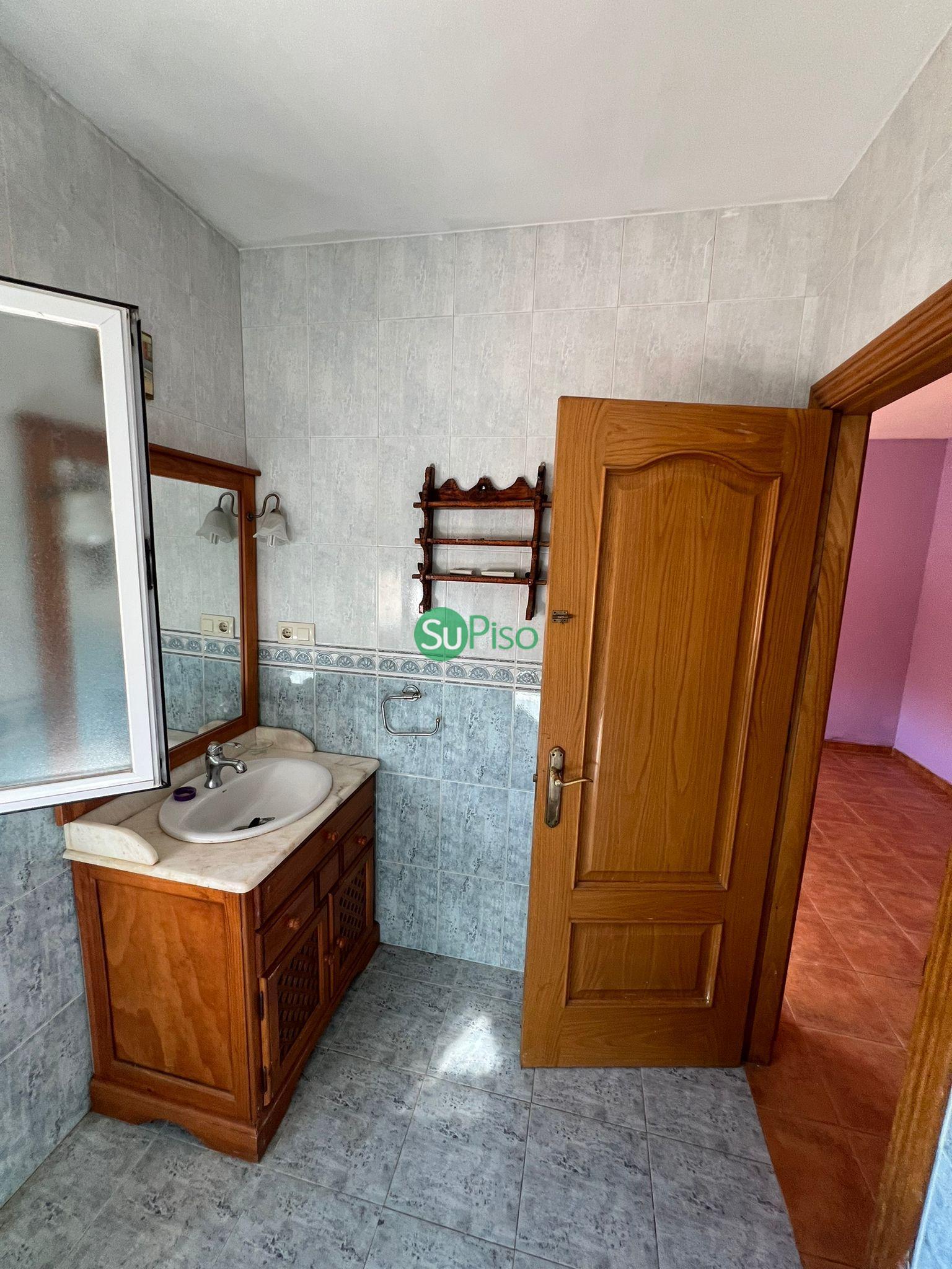 Venta de chalet en Esquivias