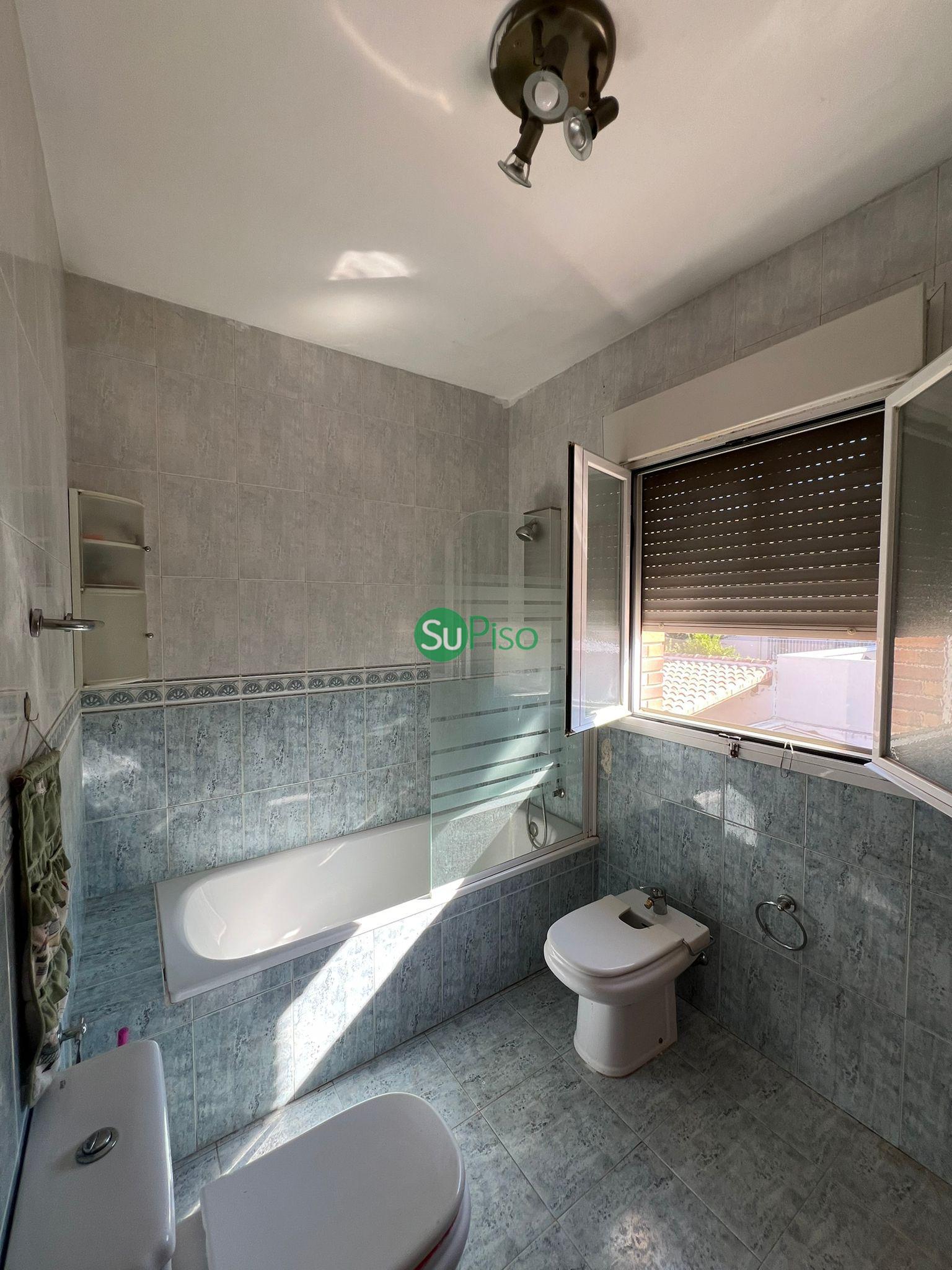Venta de chalet en Esquivias