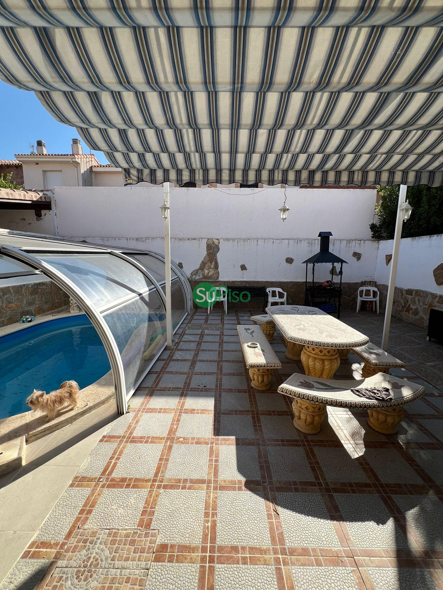 Venta de chalet en Esquivias