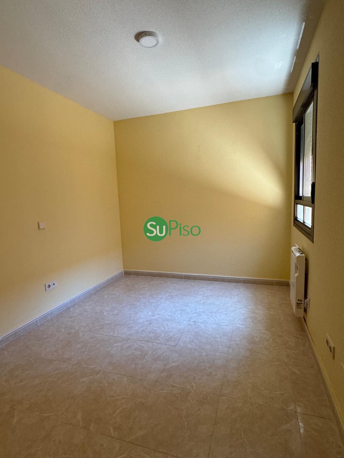 For rent of flat in Cedillo del Condado