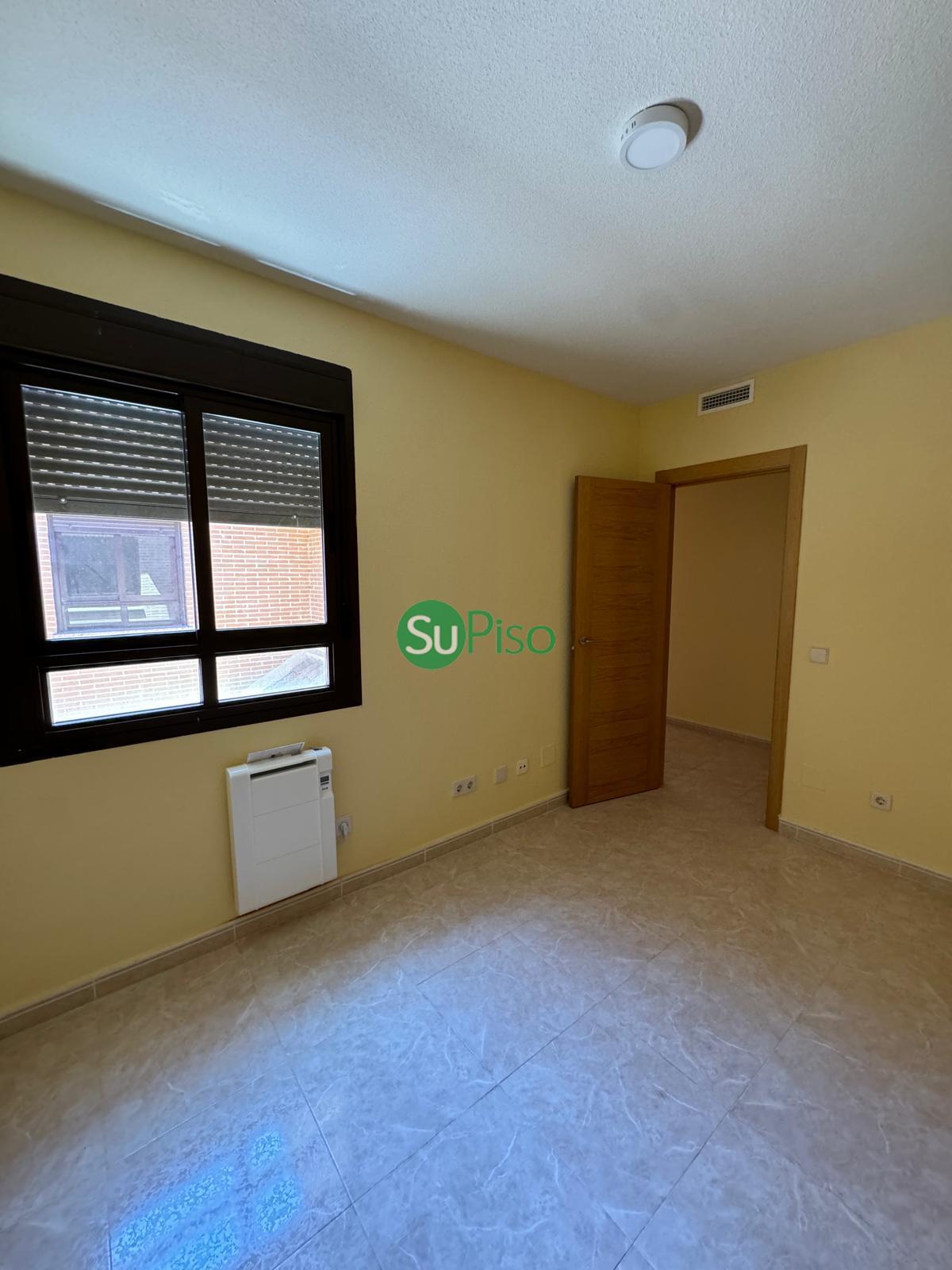 For rent of flat in Cedillo del Condado