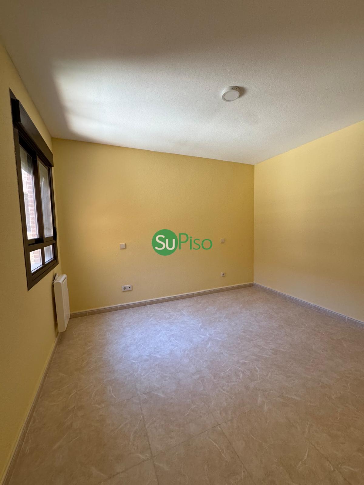 For rent of flat in Cedillo del Condado