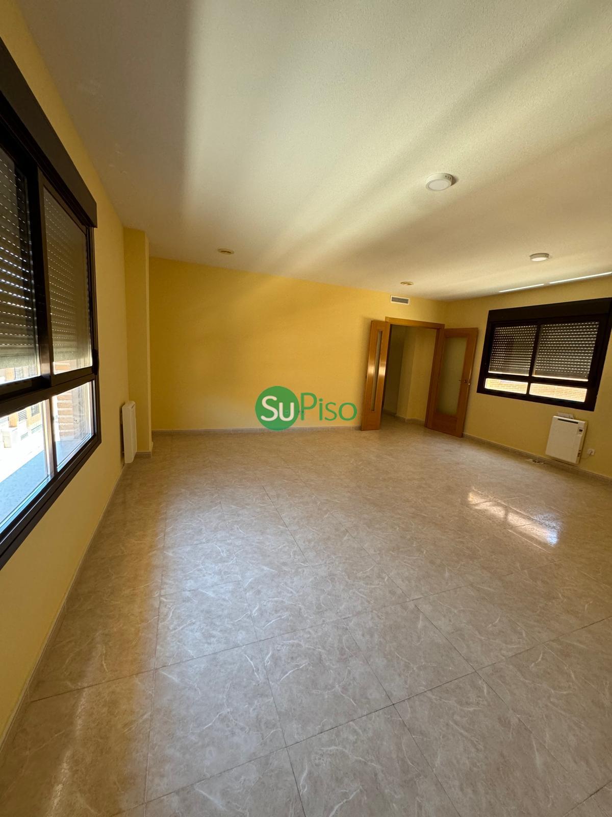 For rent of flat in Cedillo del Condado