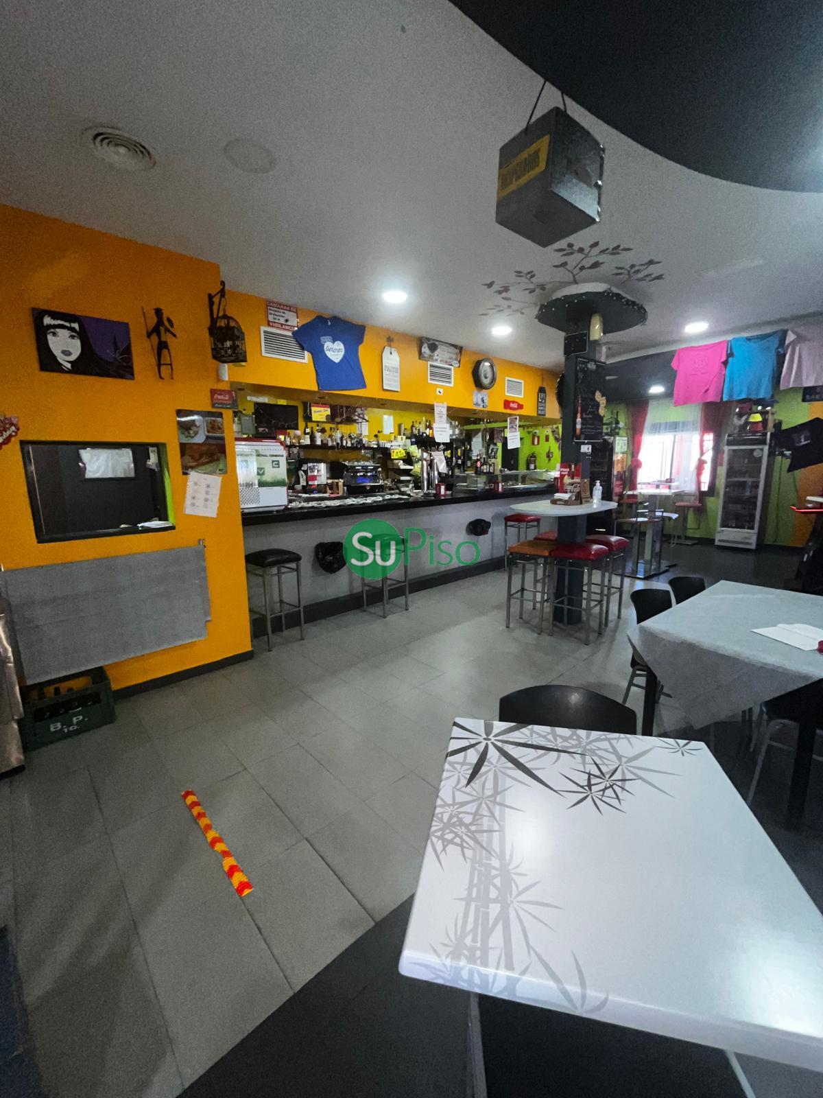 For sale of commercial in Yeles
