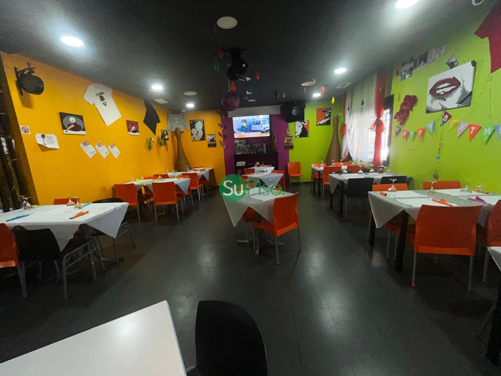 For sale of commercial in Yeles