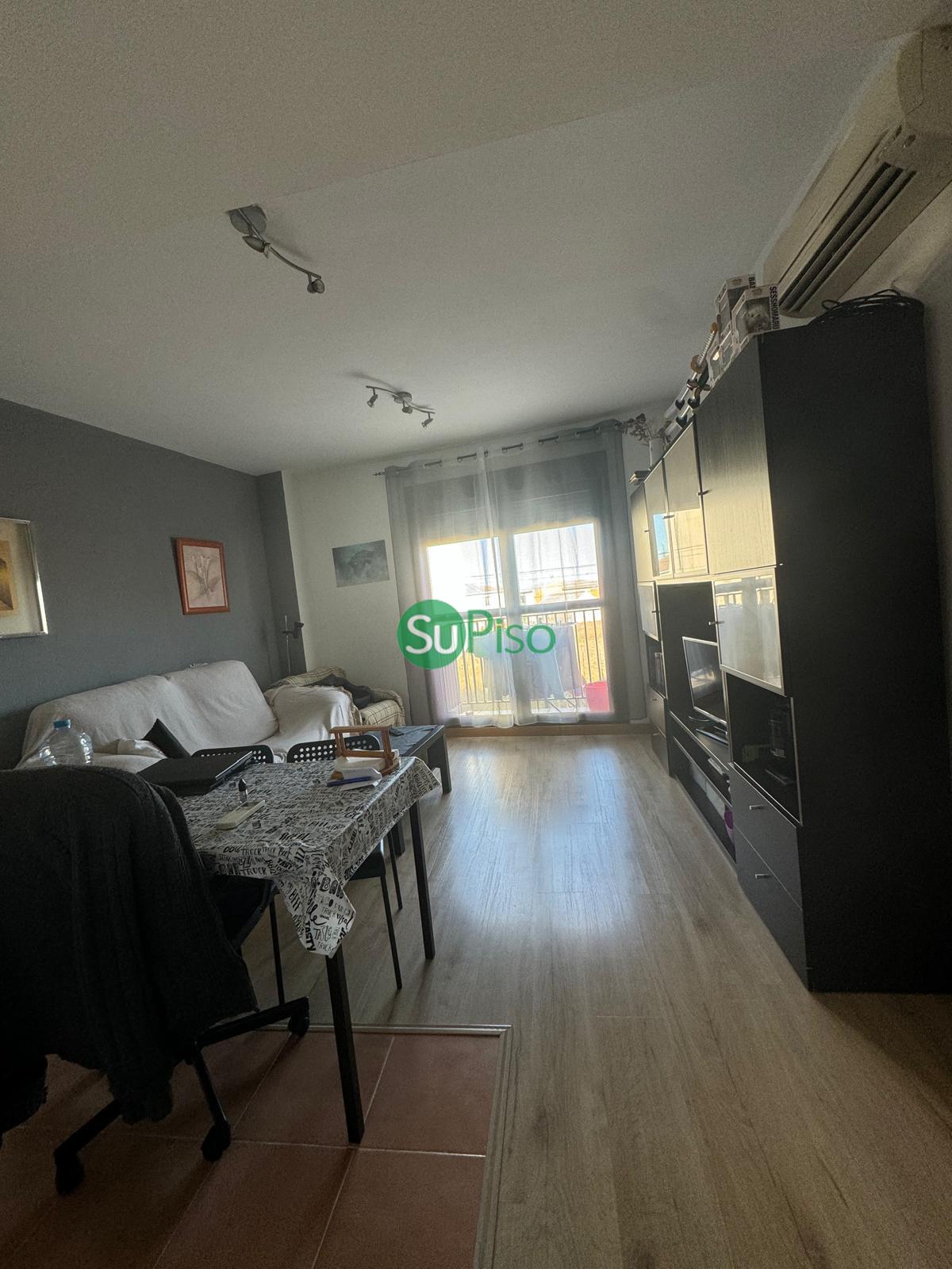 For sale of flat in El Viso de San Juan