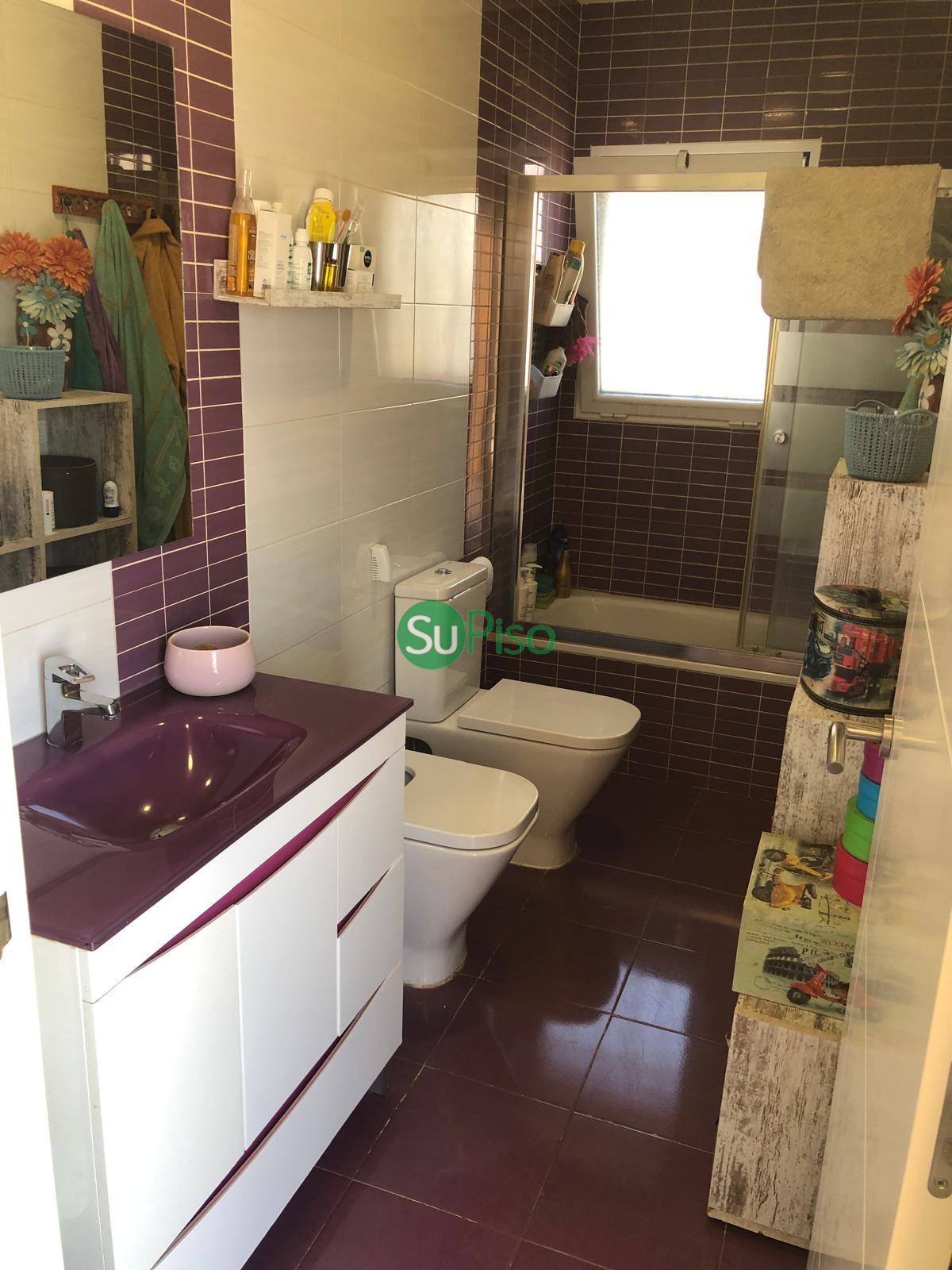 For sale of house in El Viso de San Juan