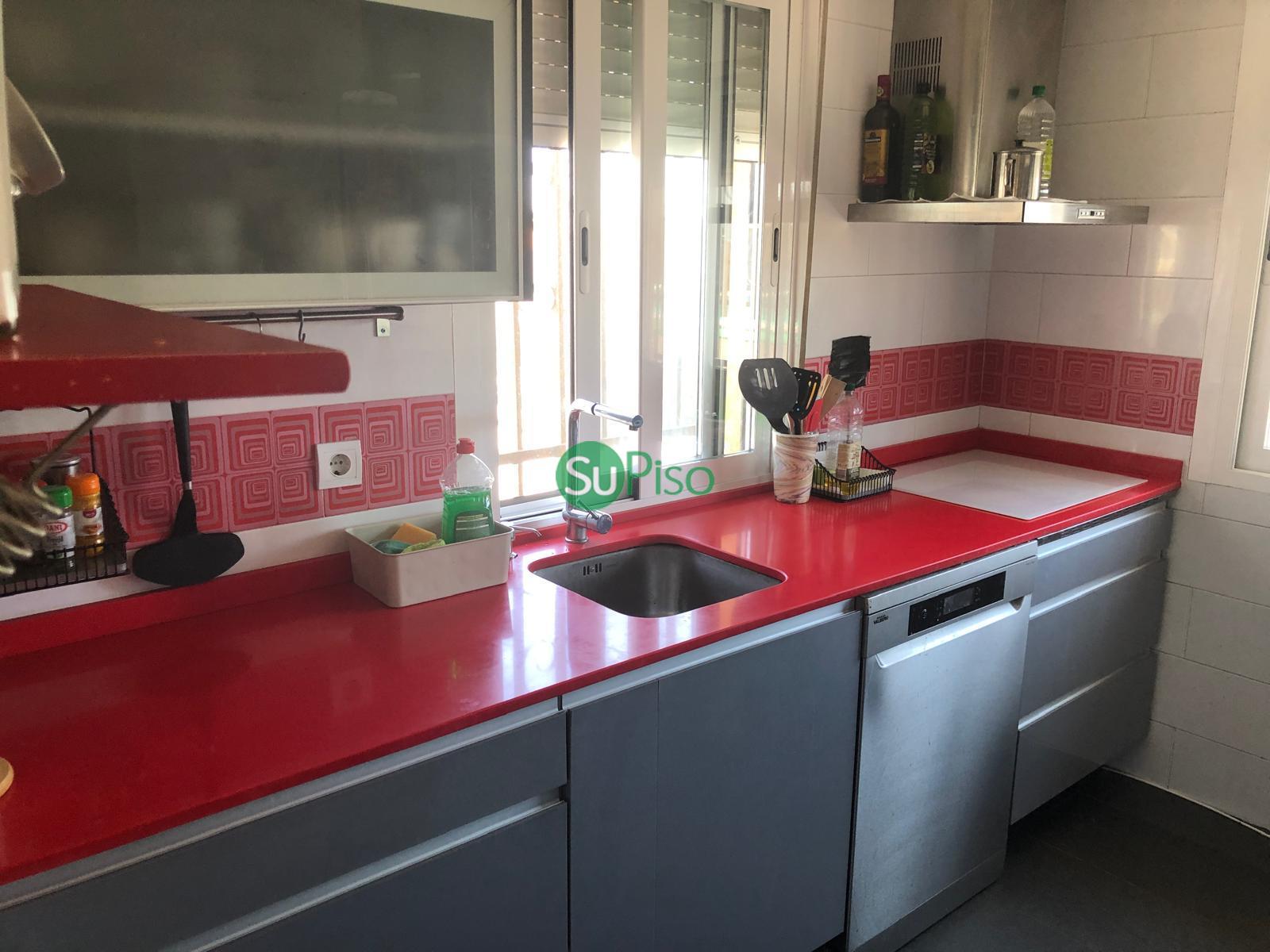 For sale of house in El Viso de San Juan