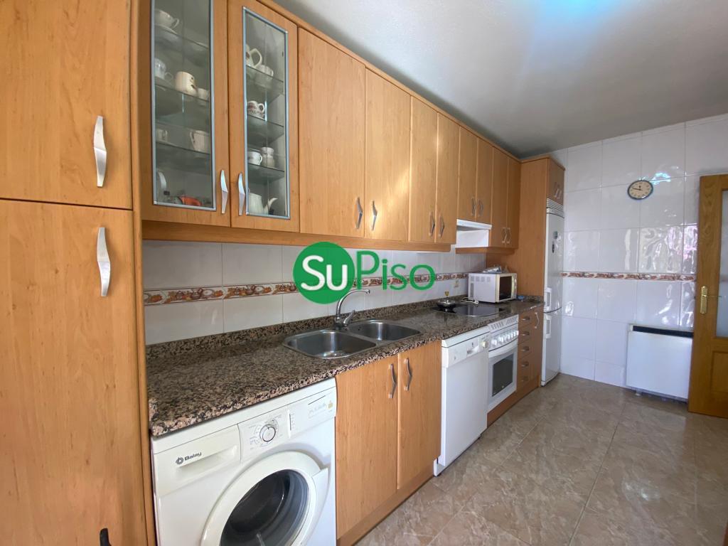 Venta de chalet en Yeles
