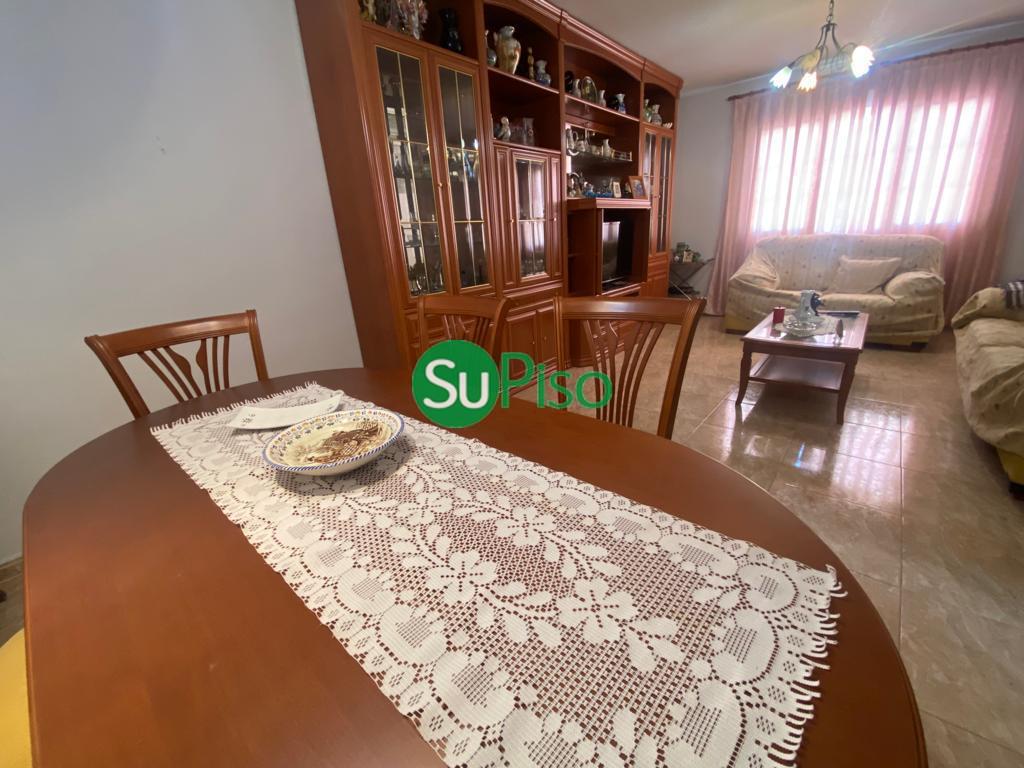 Venta de chalet en Yeles