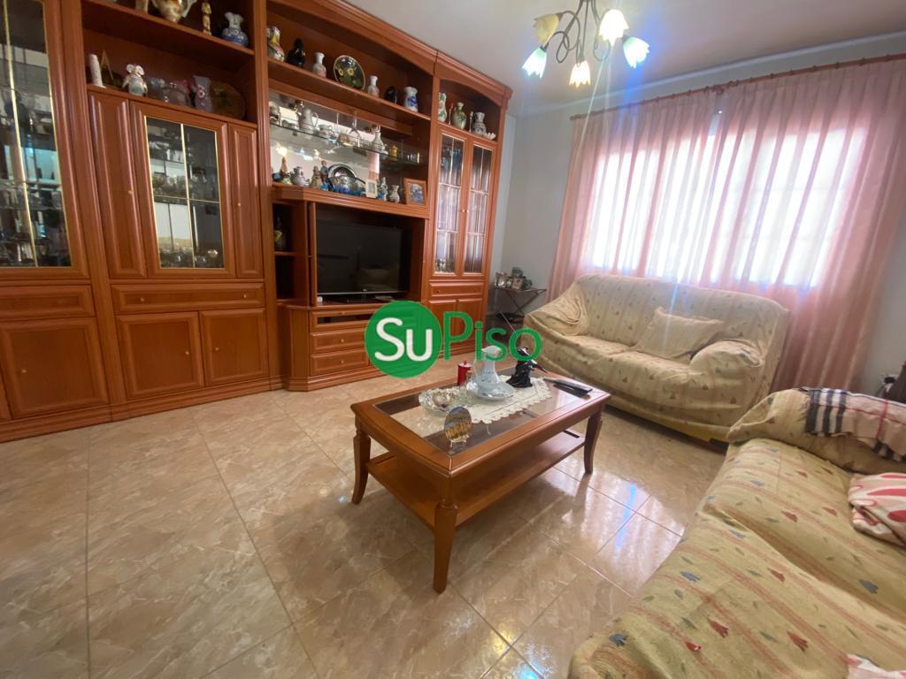 Venta de chalet en Yeles