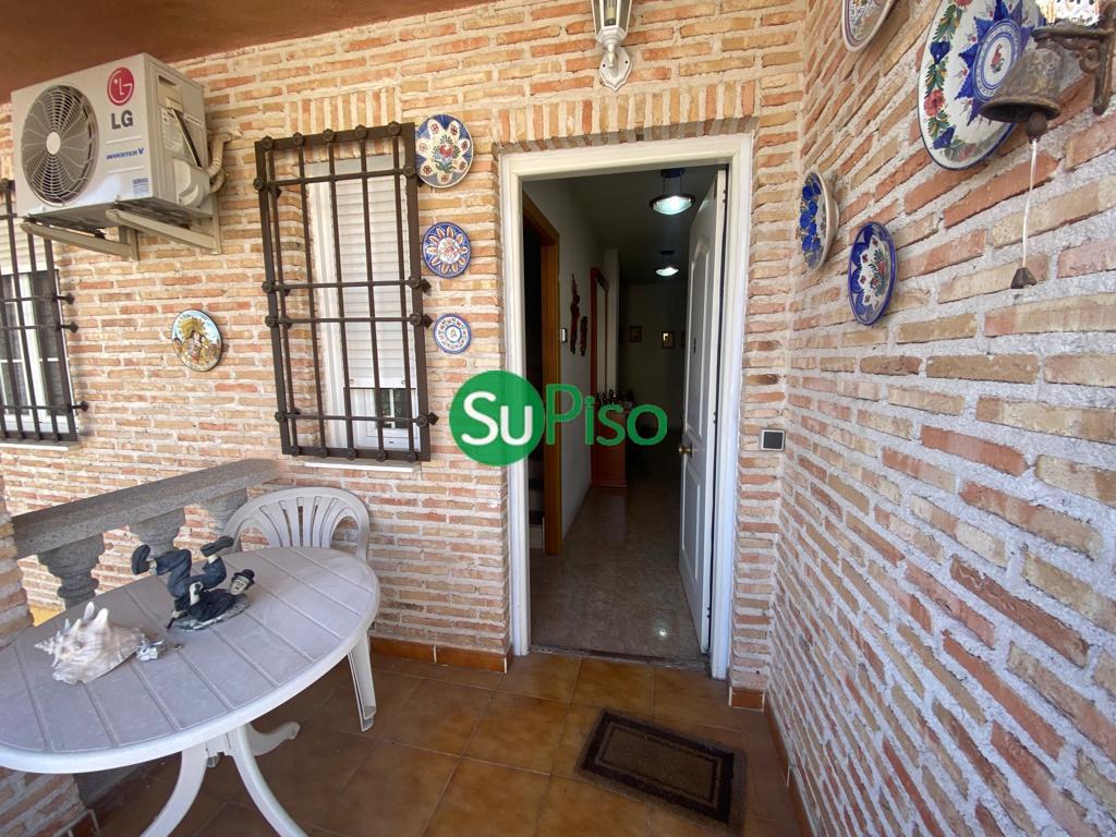 Venta de chalet en Yeles