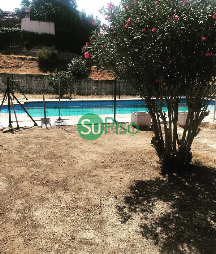 For sale of house in Palomeque