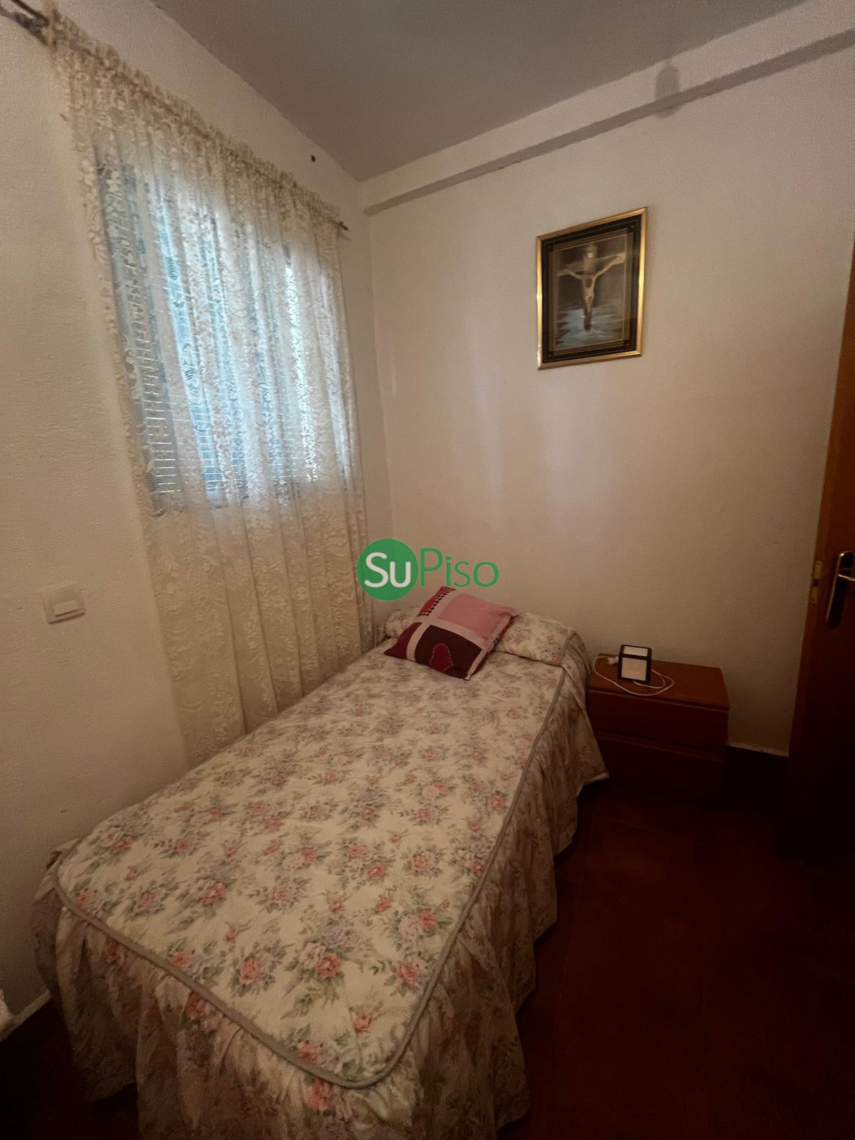 For sale of house in Yeles