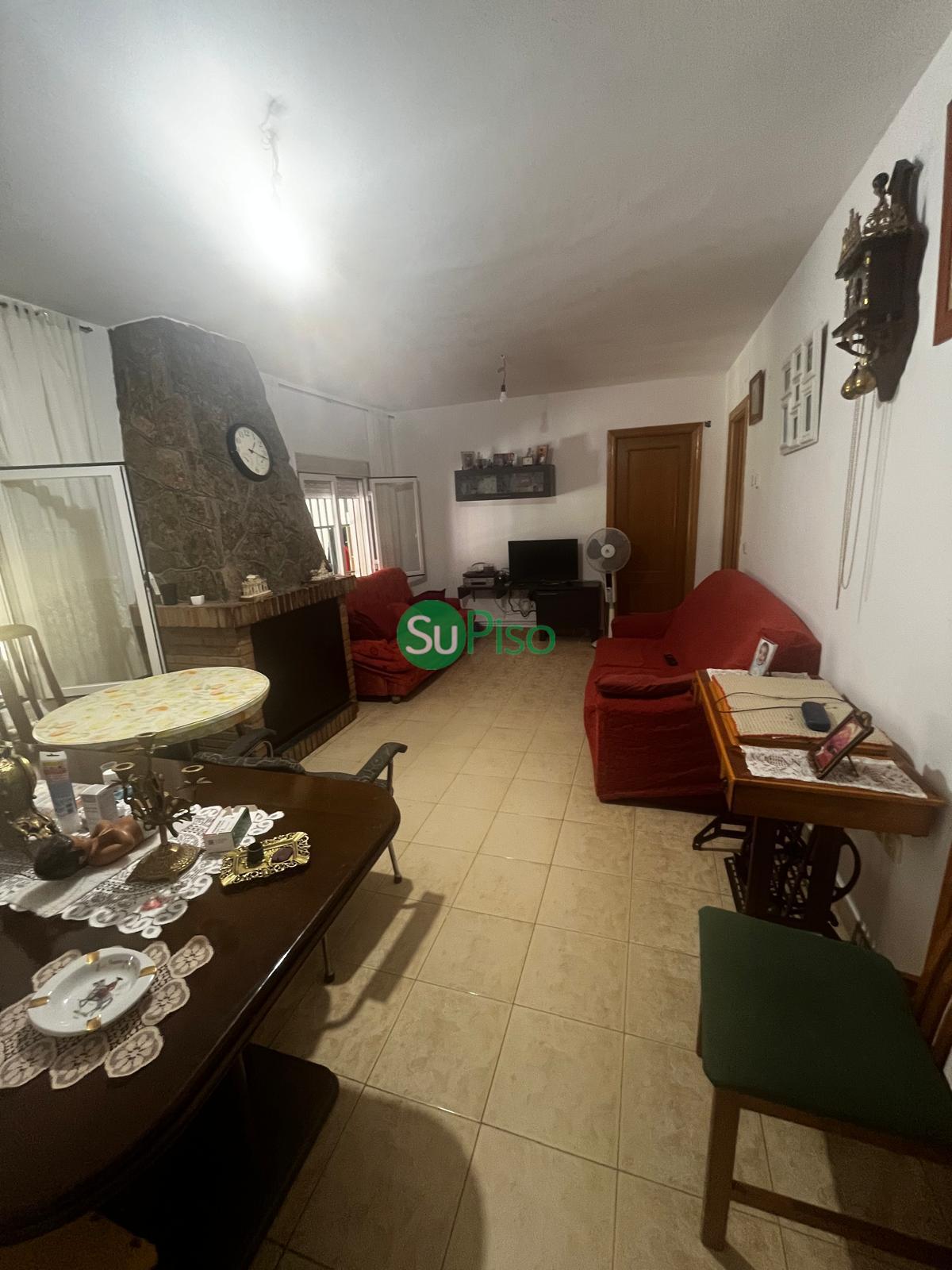 For sale of house in Yeles