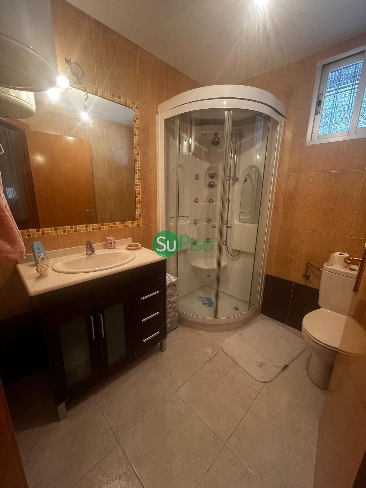 For sale of house in Yeles