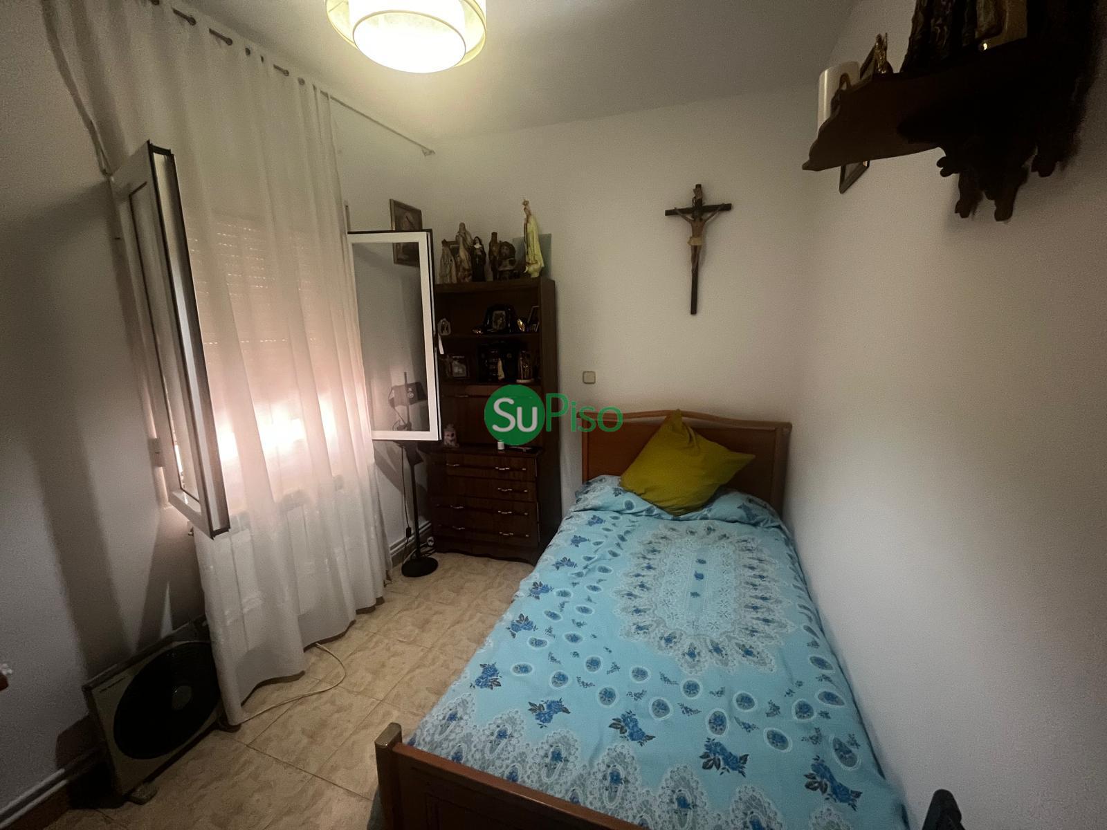 For sale of house in Yeles